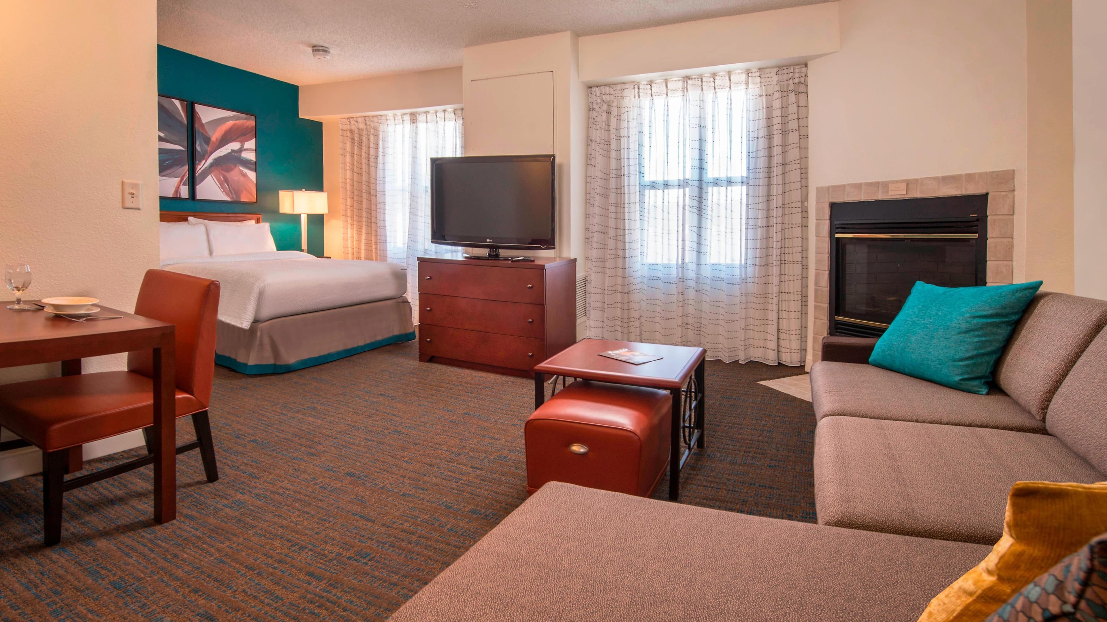 Residence Inn Fairfax Merrifield — 8