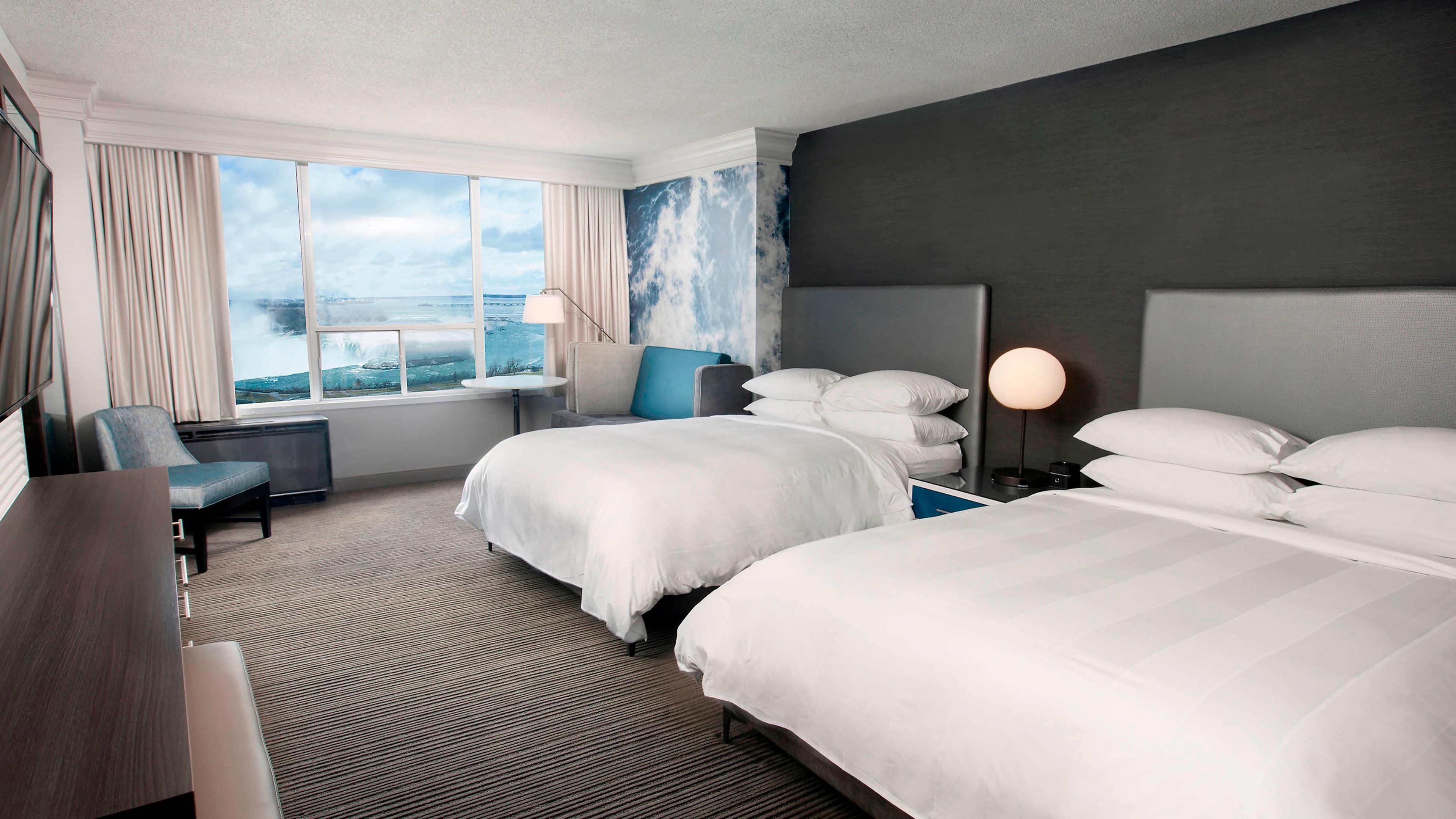 Niagara Falls Marriott on the Falls — 18