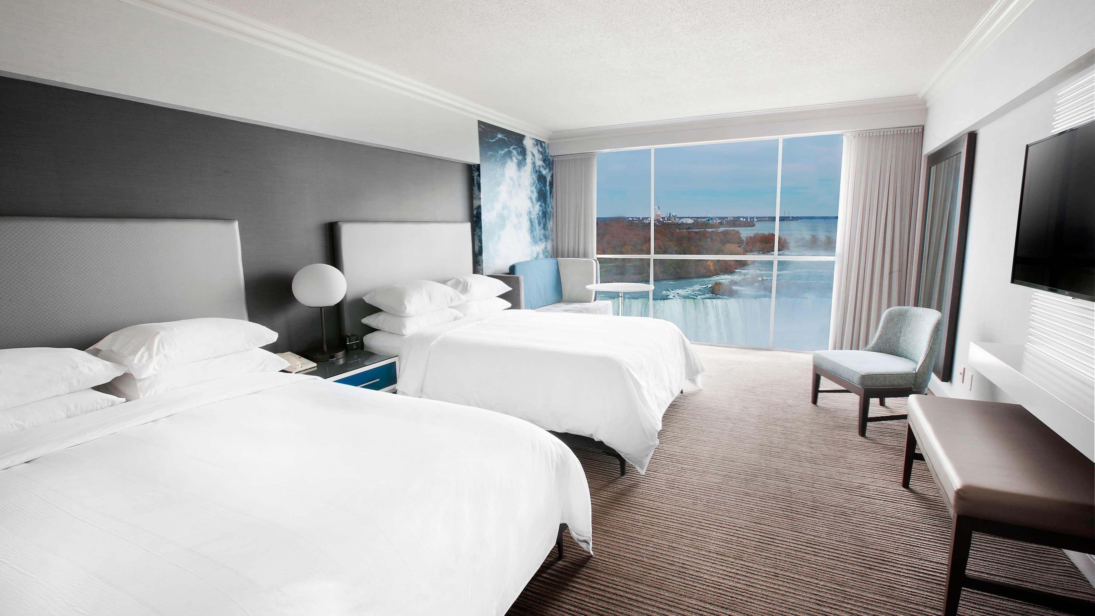 Niagara Falls Marriott on the Falls — 11