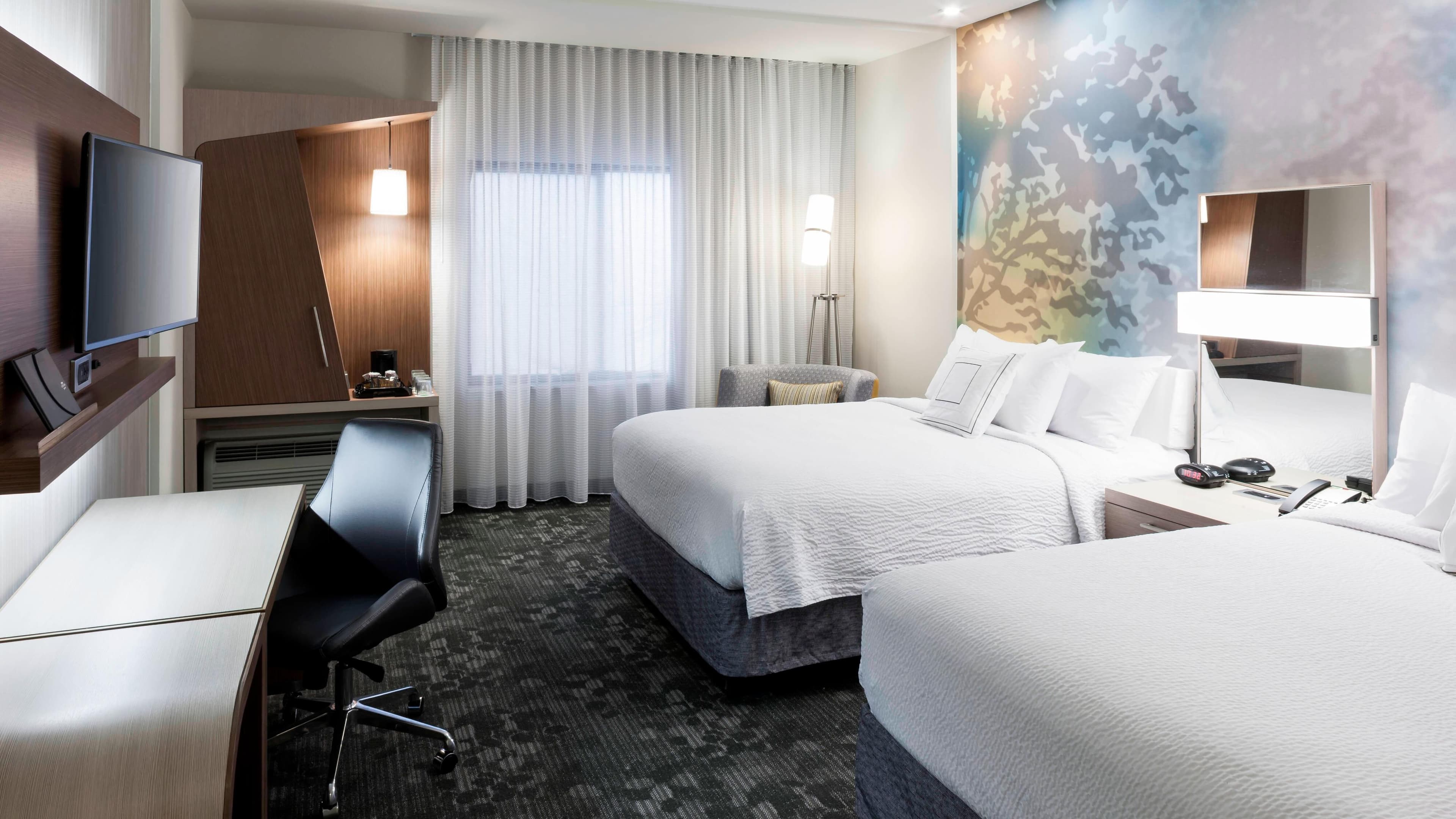 Double Queen Guest Room - Image 1