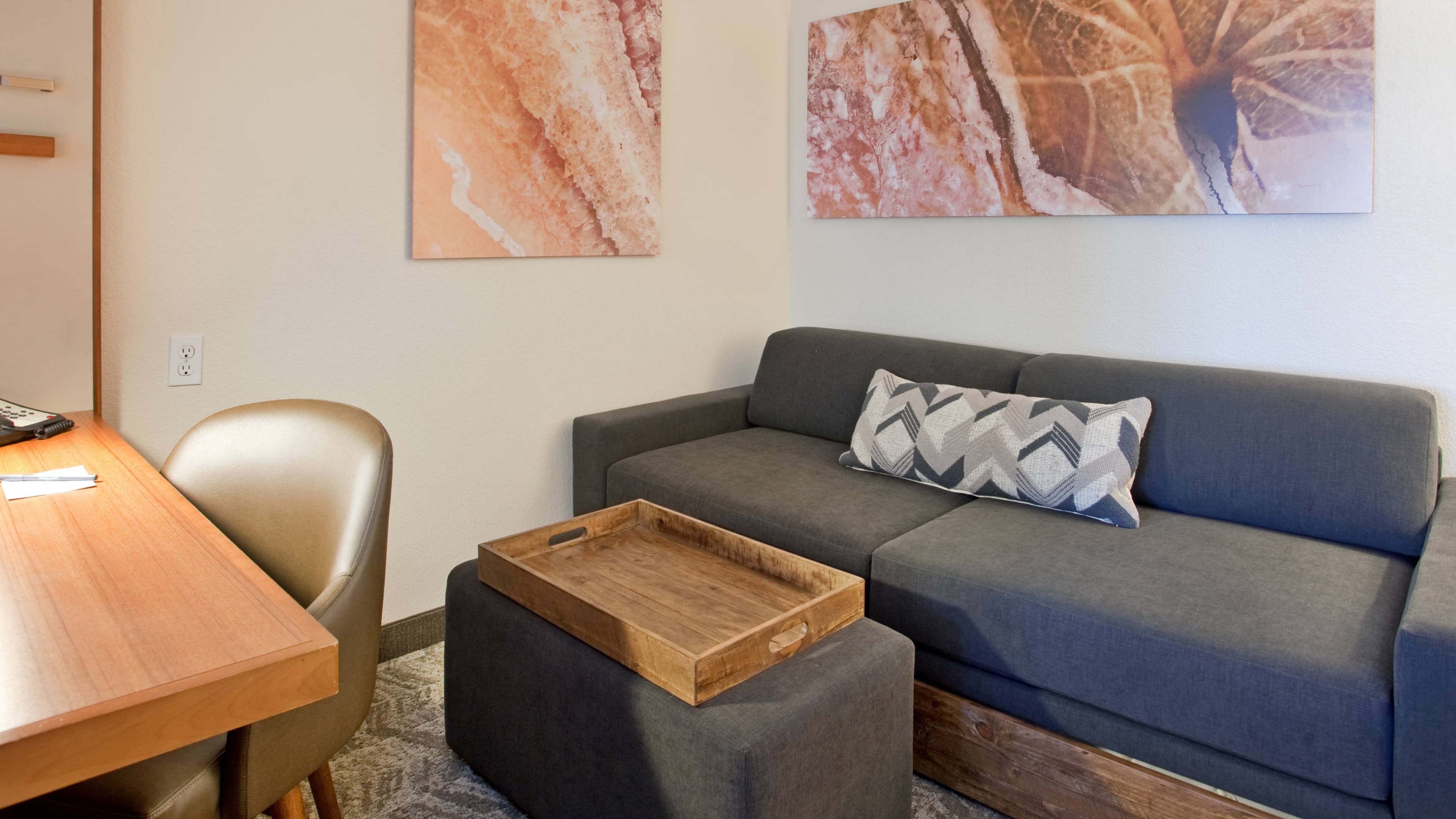 SpringHill Suites Wichita East at Plazzio - Image 2