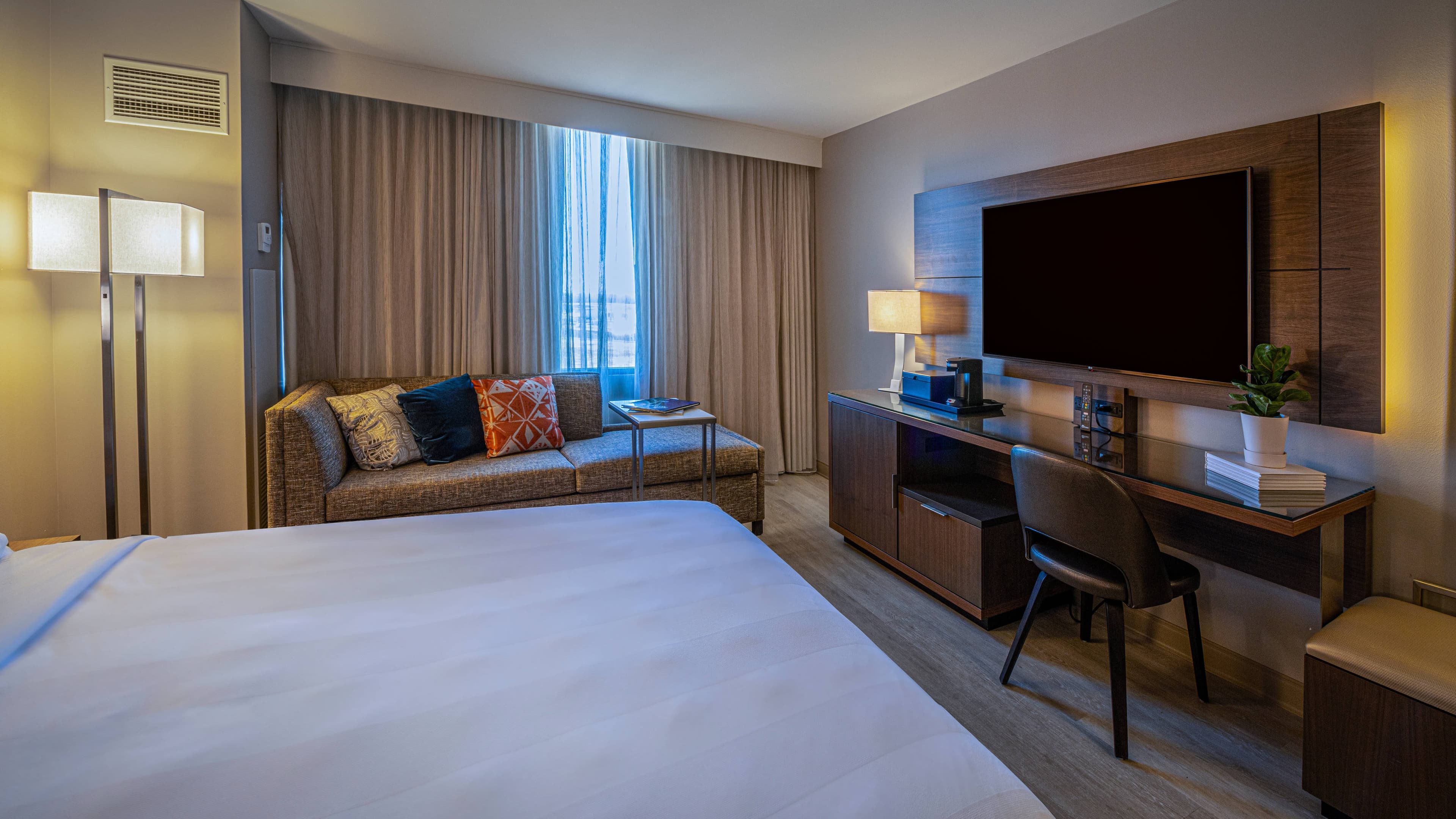 Wichita Marriott — 6