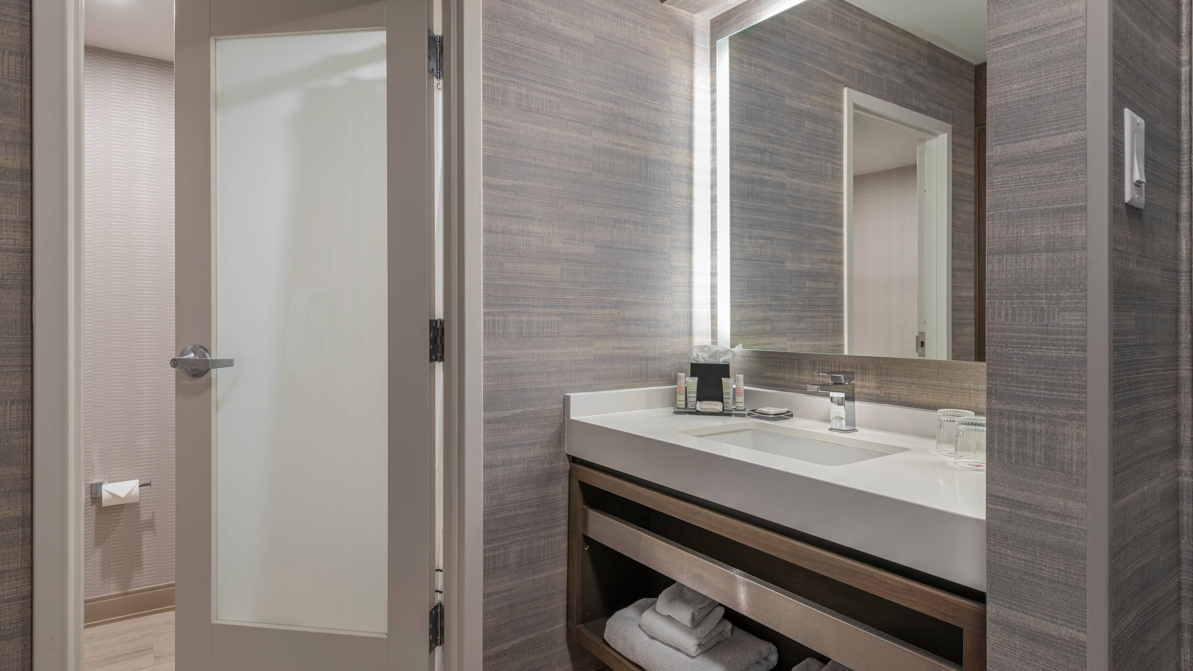Wichita Marriott - Image 4