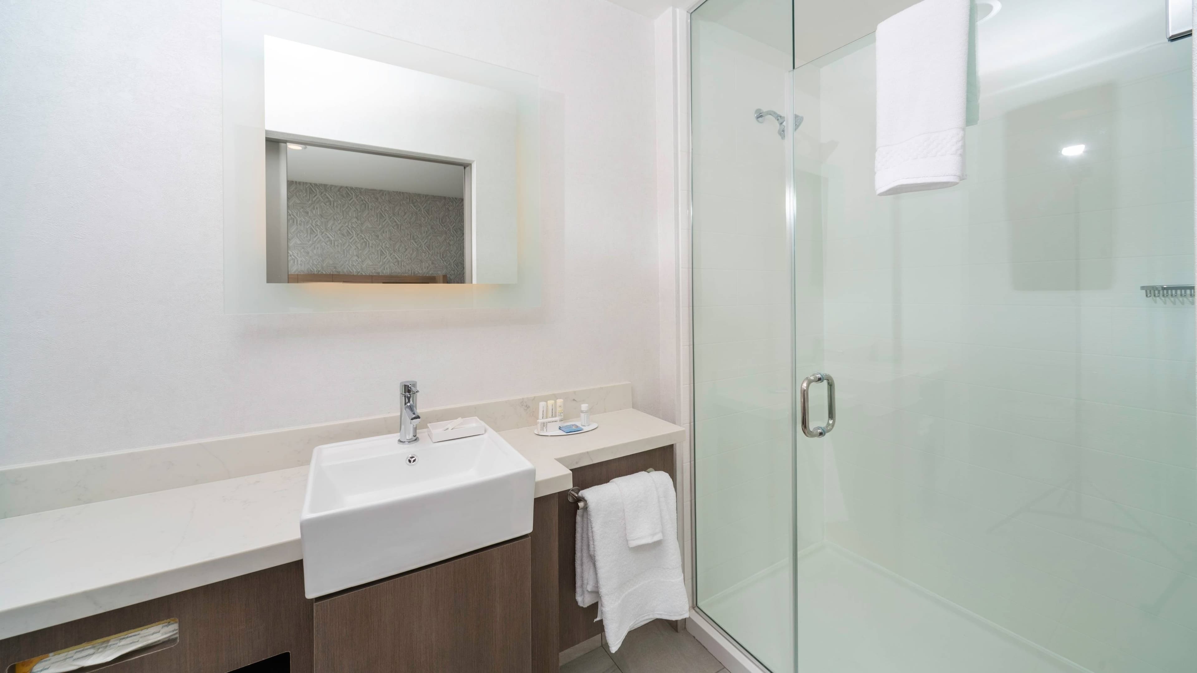 Suite - Image 9