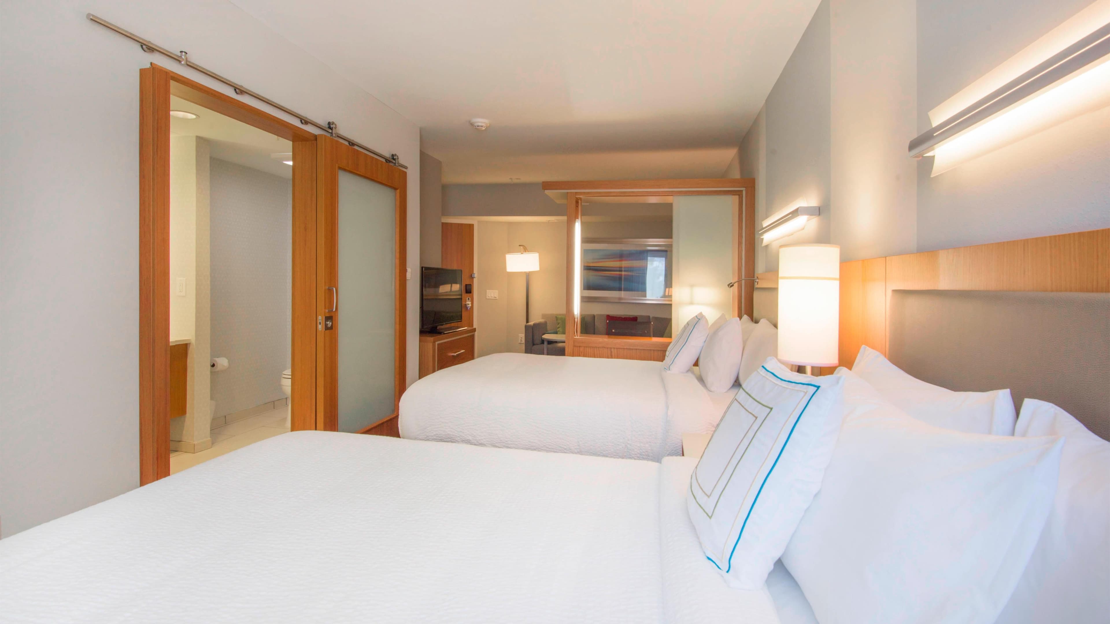 SpringHill Suites Wilmington Wrightsville Beach — 13