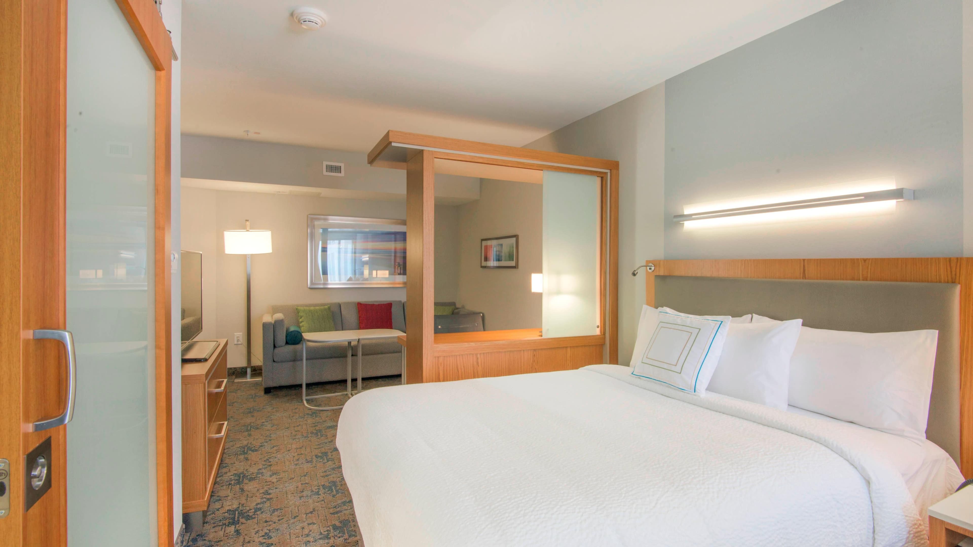 SpringHill Suites Wilmington Wrightsville Beach - Image 2