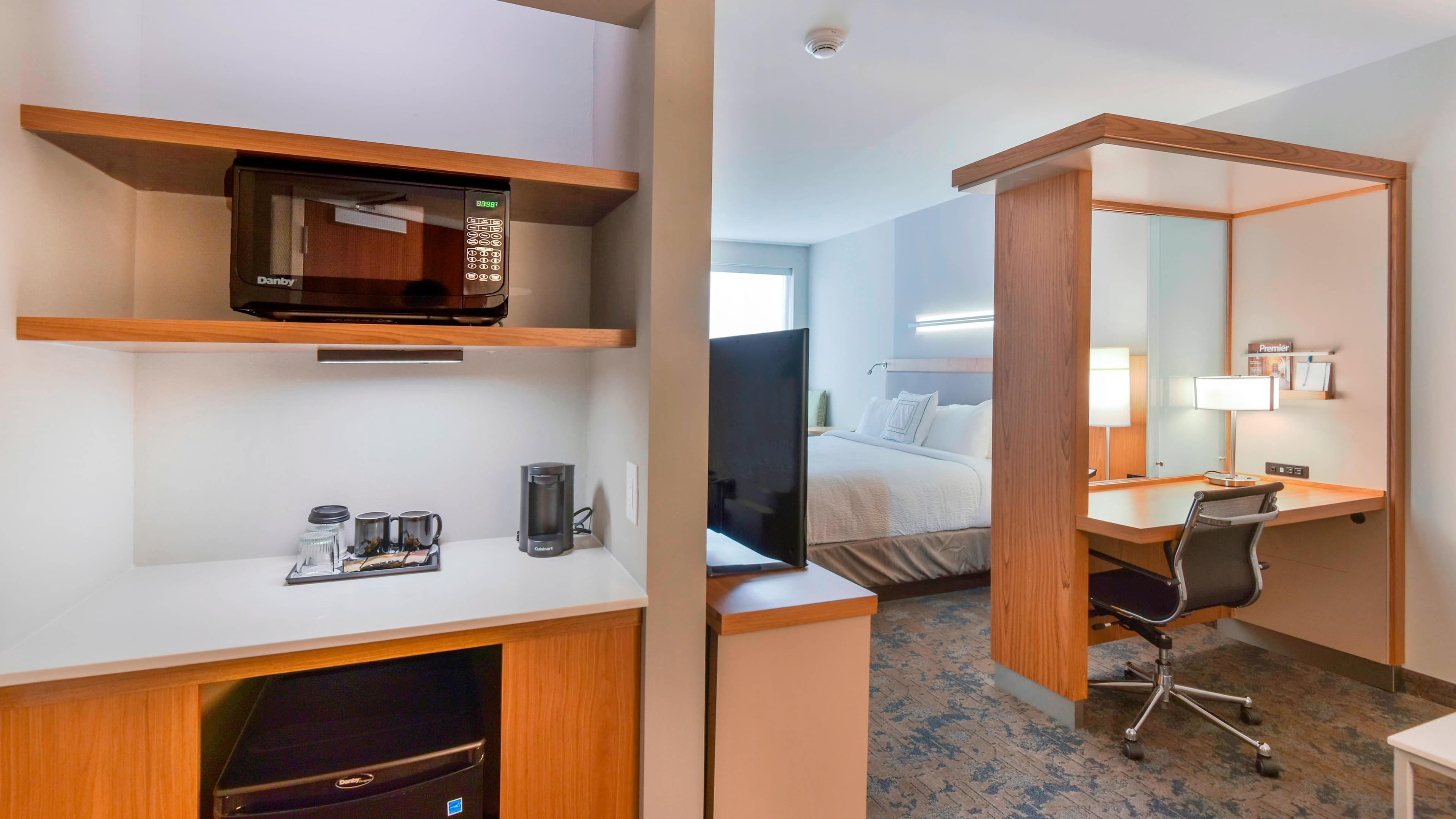 SpringHill Suites Wilmington Wrightsville Beach - Image 3
