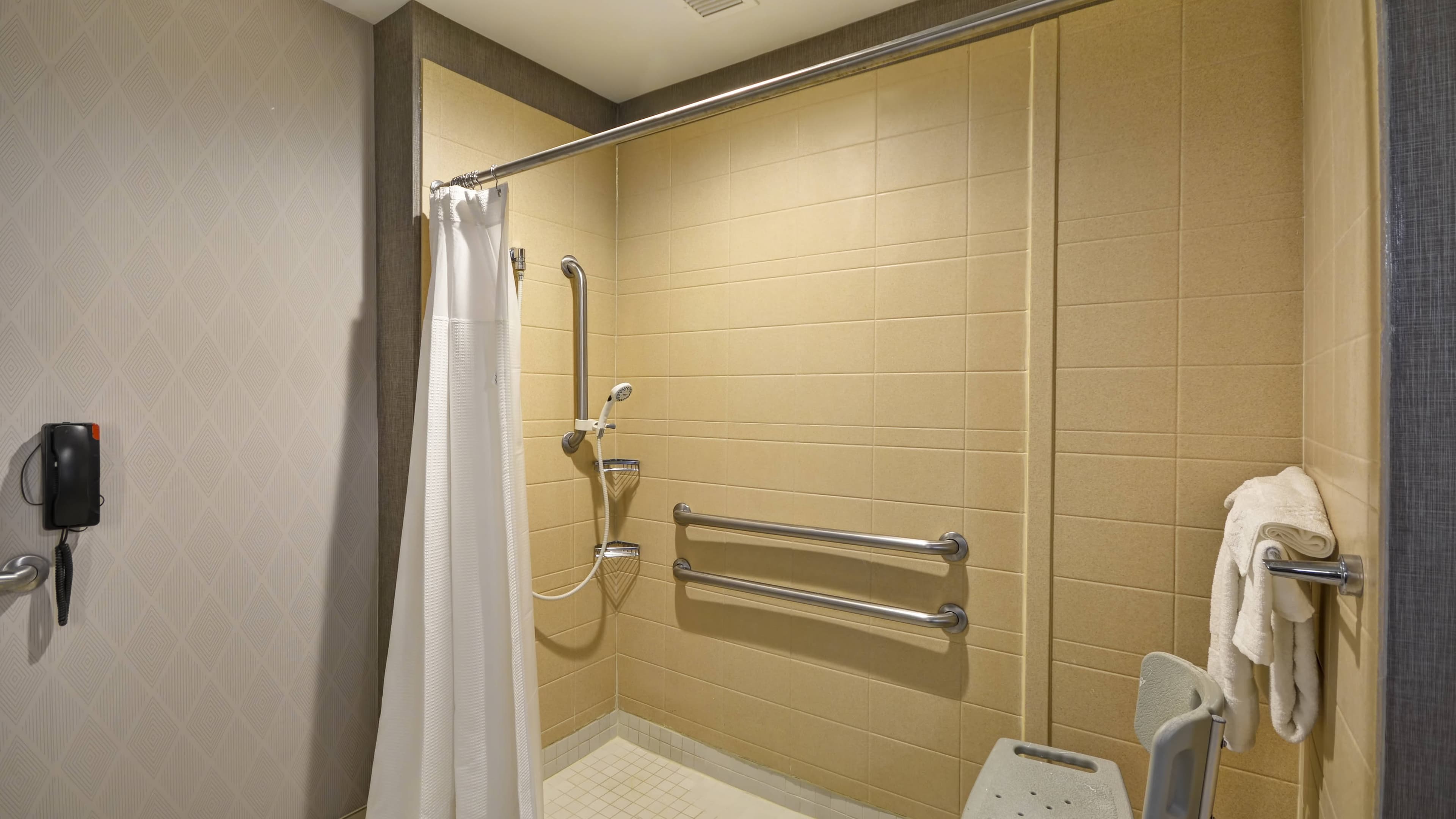 Suite - Image 11