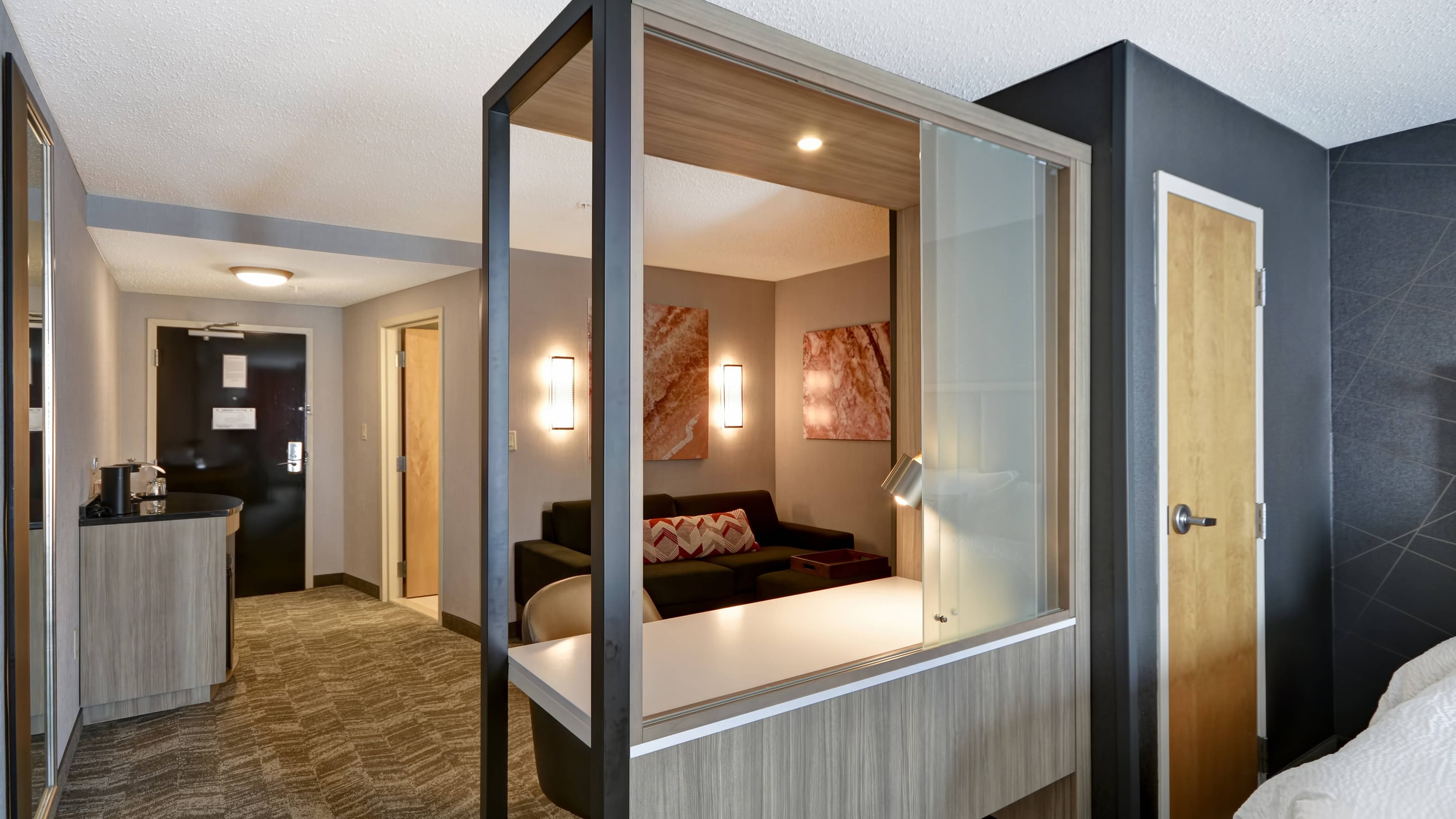 Suite - Image 5