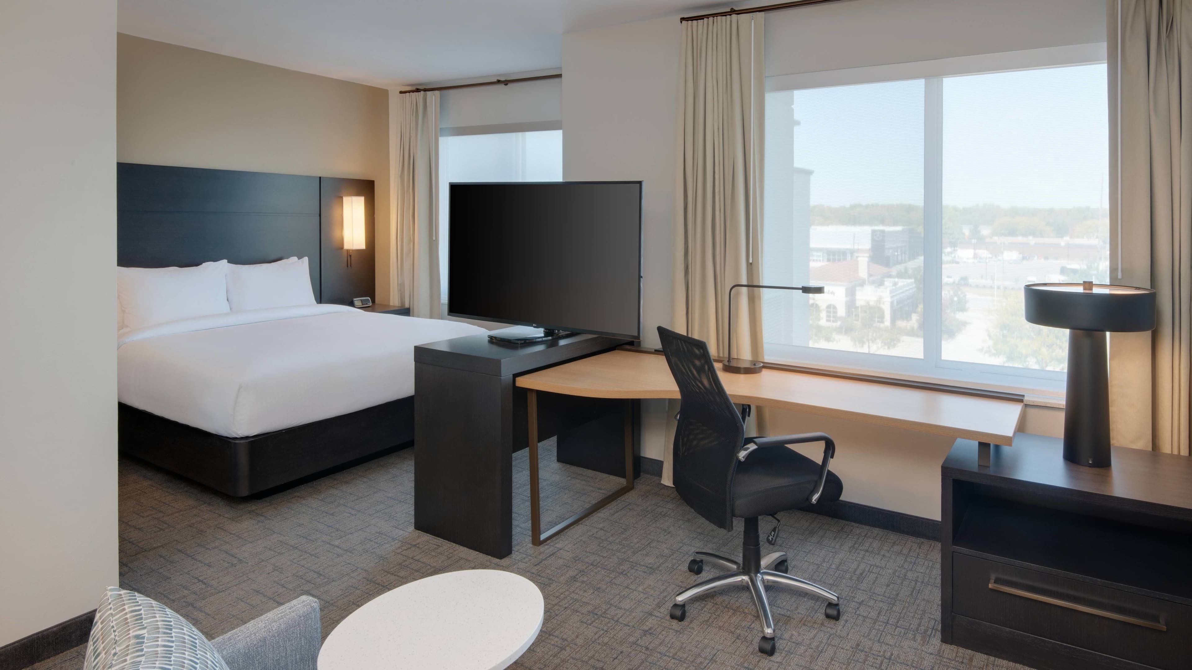 Residence Inn Indianapolis Keystone - Image 2