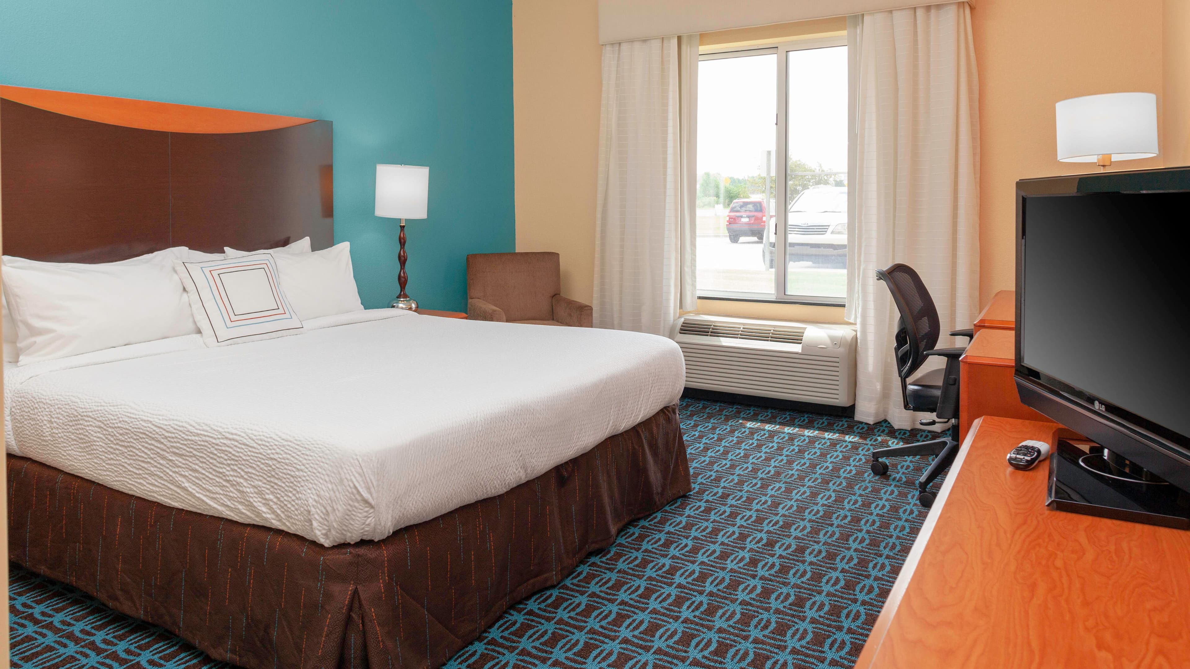 Fairfield Inn & Suites Seymour - Image 2