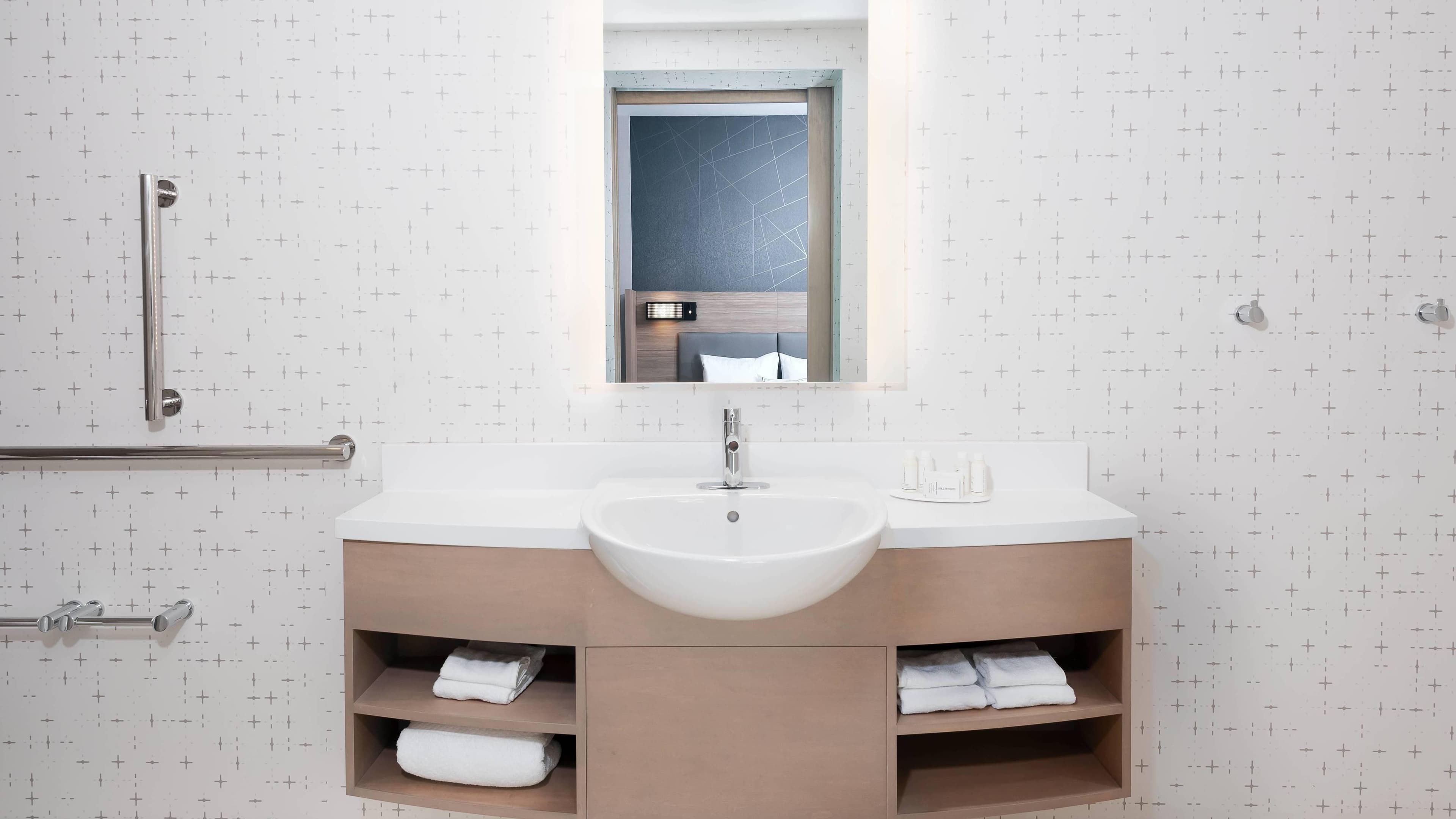 Suite - Image 7