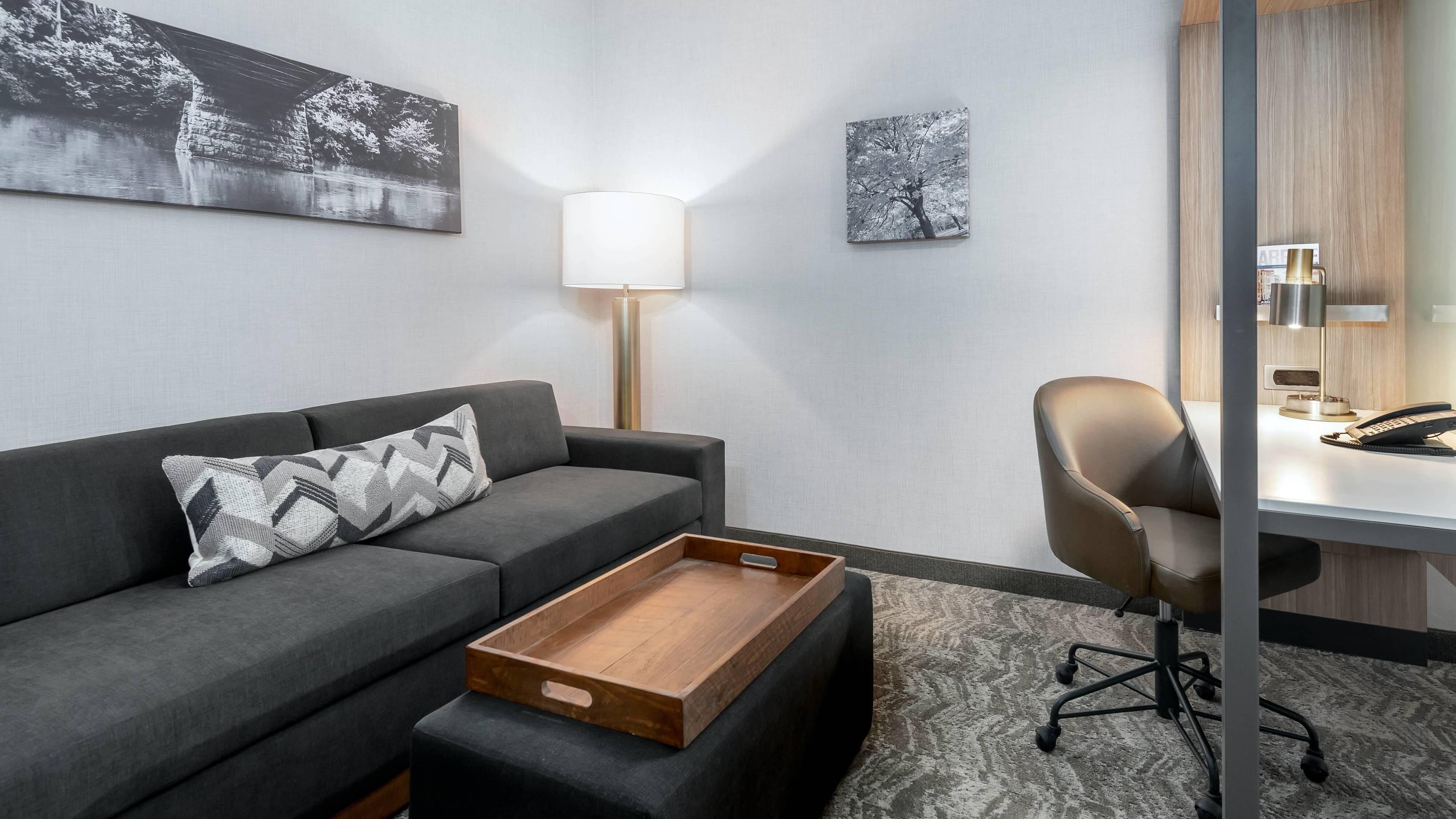 Suite - Image 2