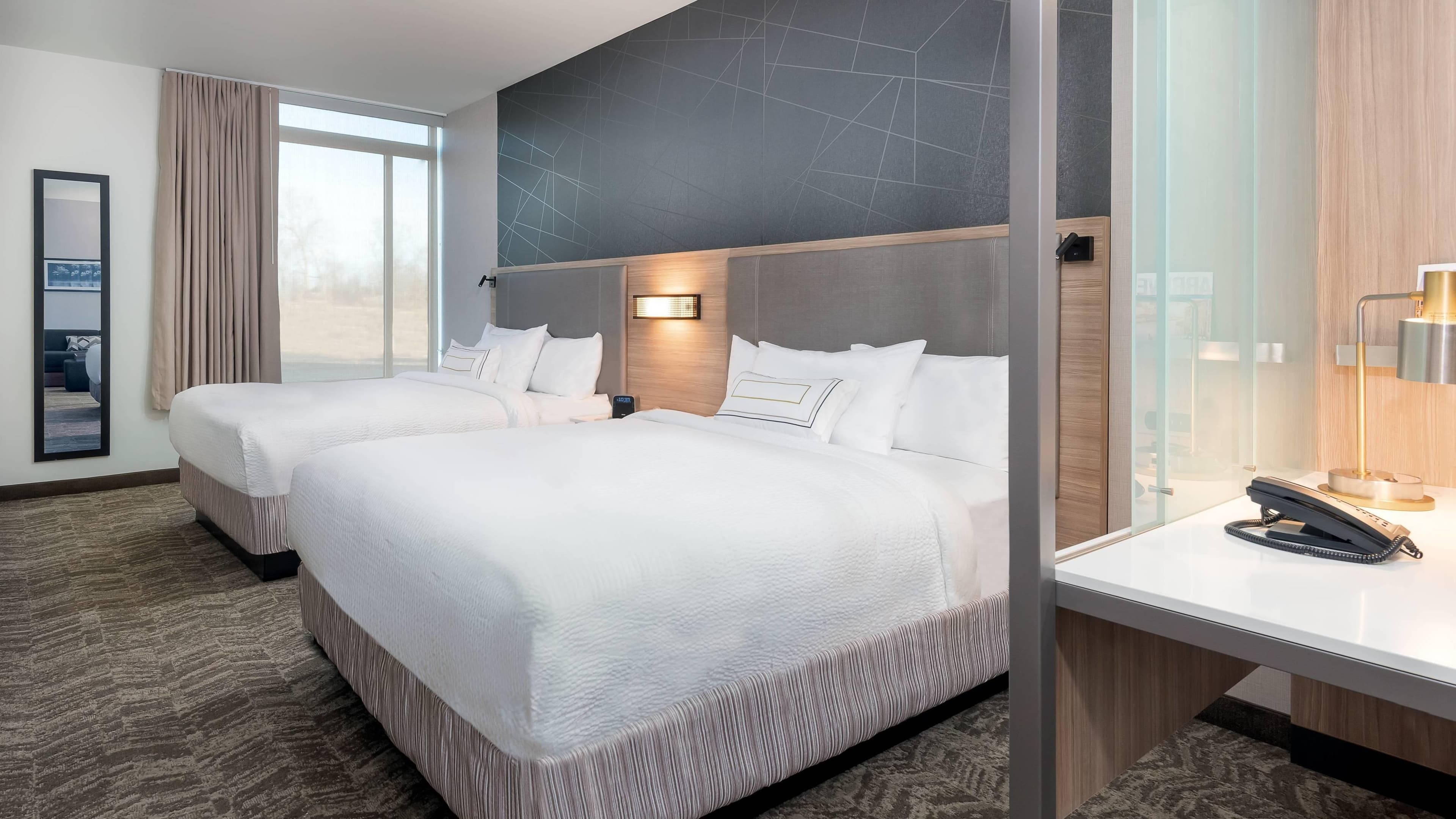 Holiday Inn Express Indianapolis Airport — 22