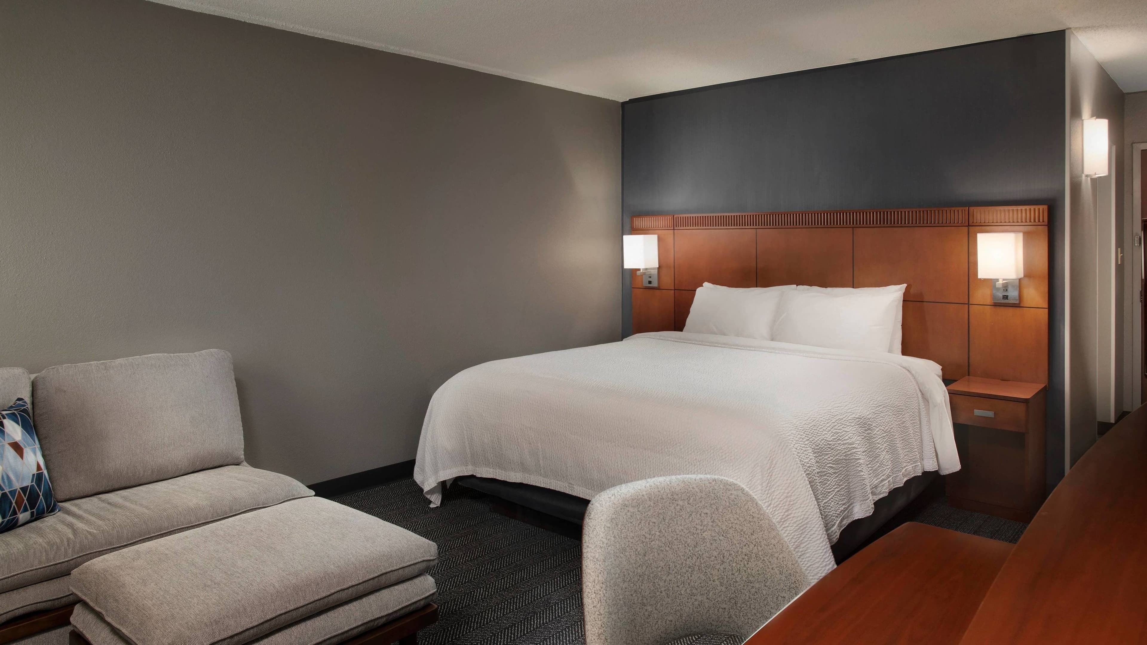 Courtyard Winston-Salem University - Image 5