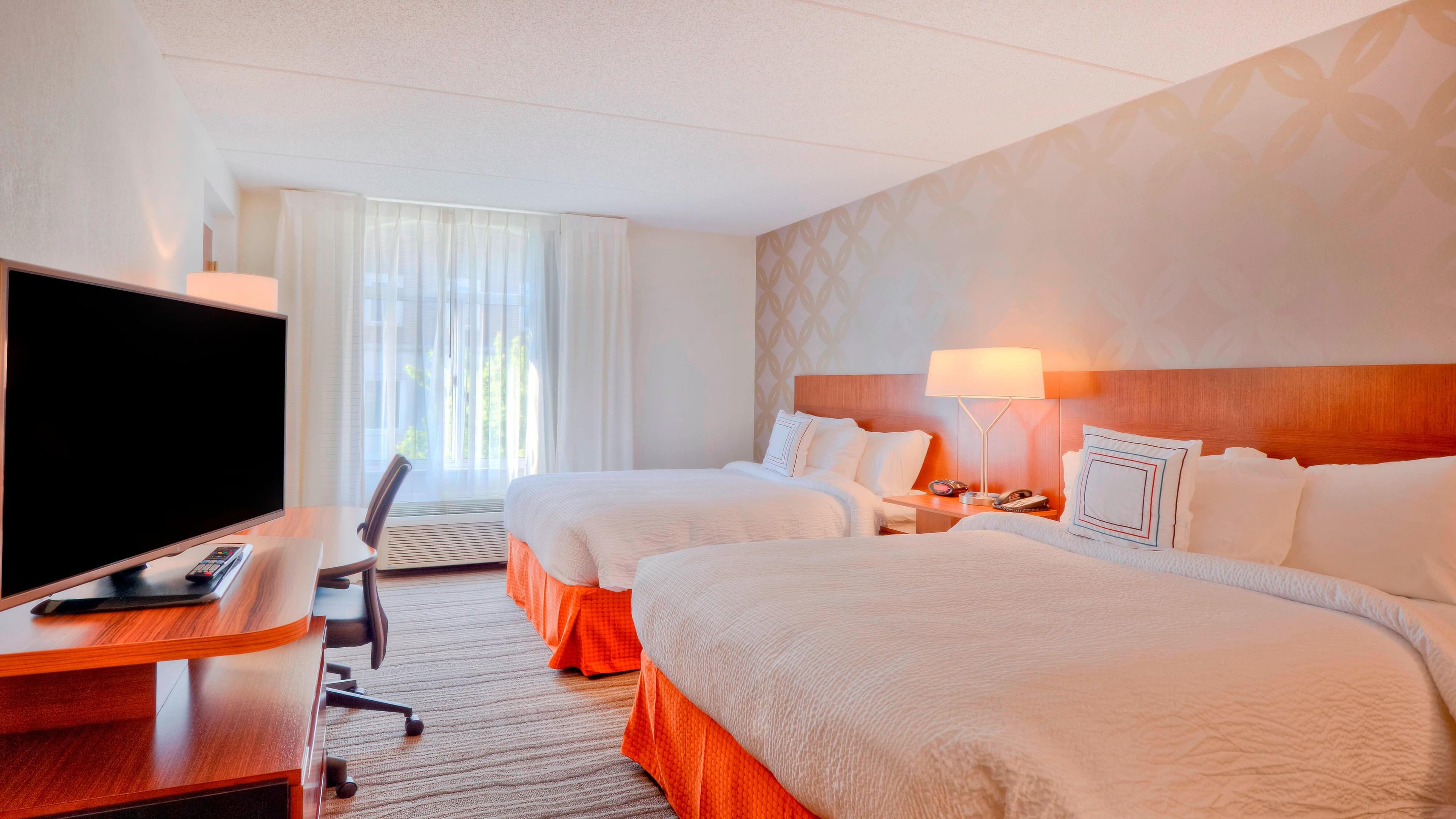 Fairfield Inn & Suites Winston-Salem Downtown — 10