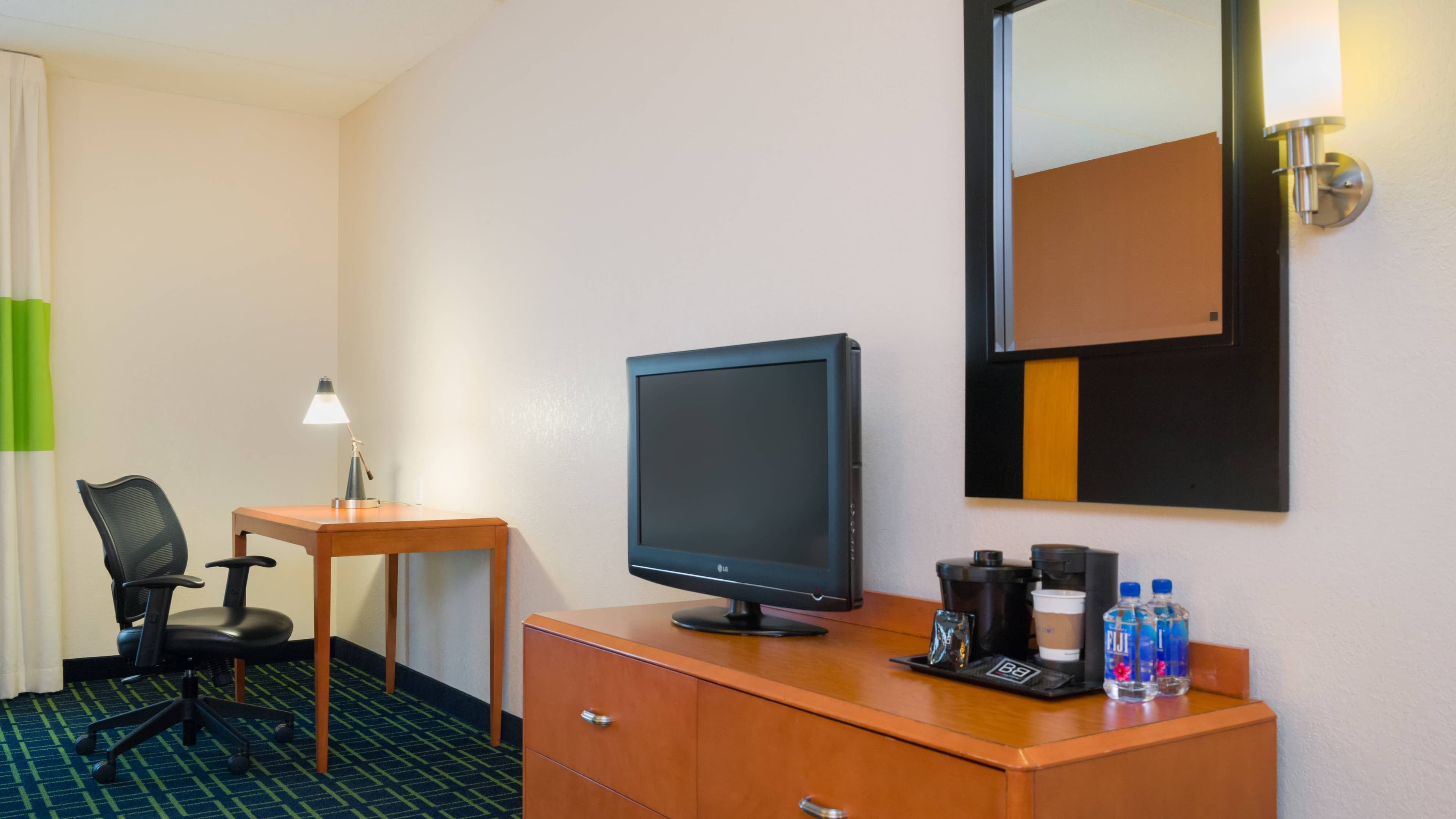 Fairfield Inn & Suites Lock Haven - Image 3