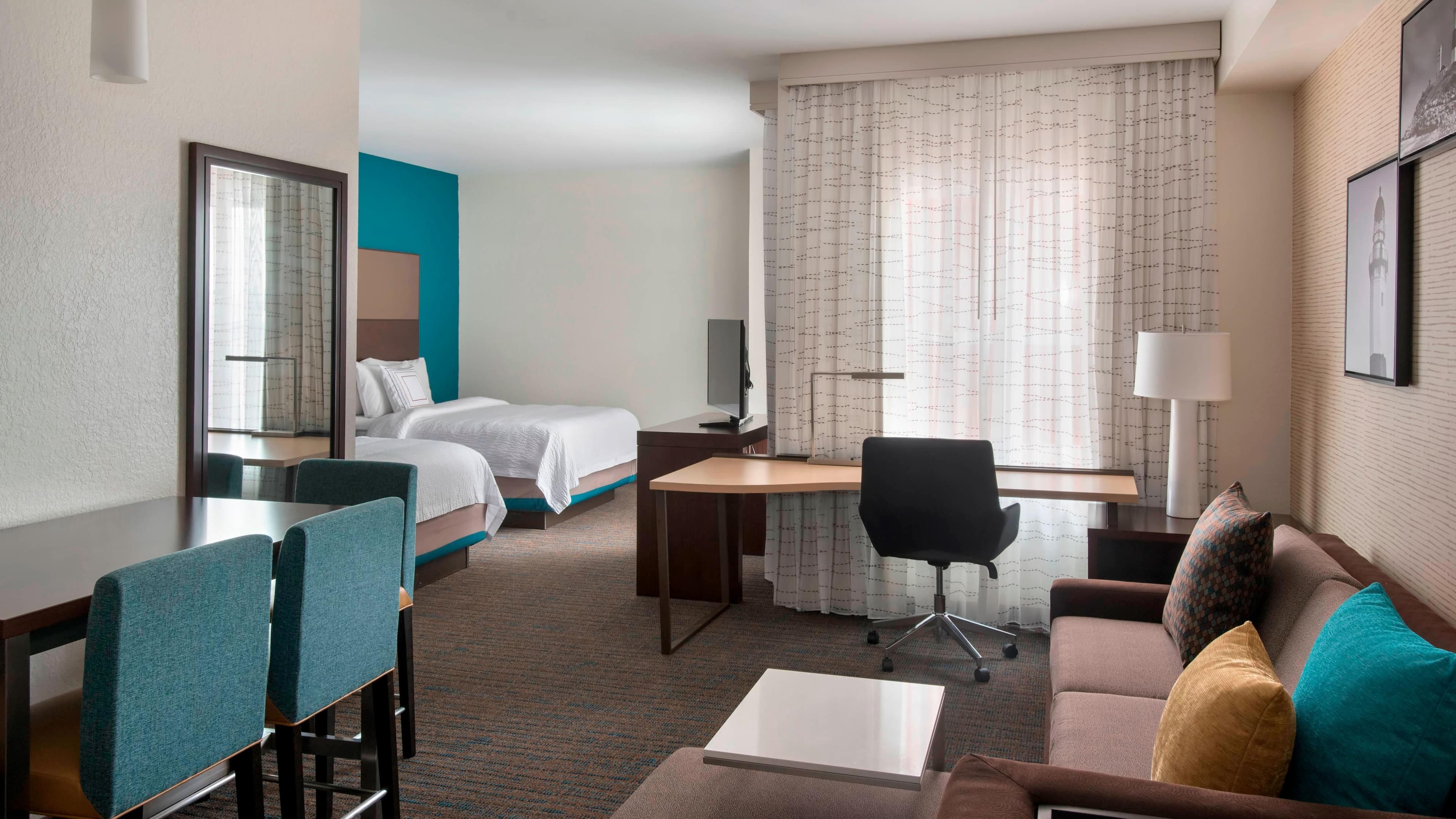 Residence Inn Long Island East End — 6