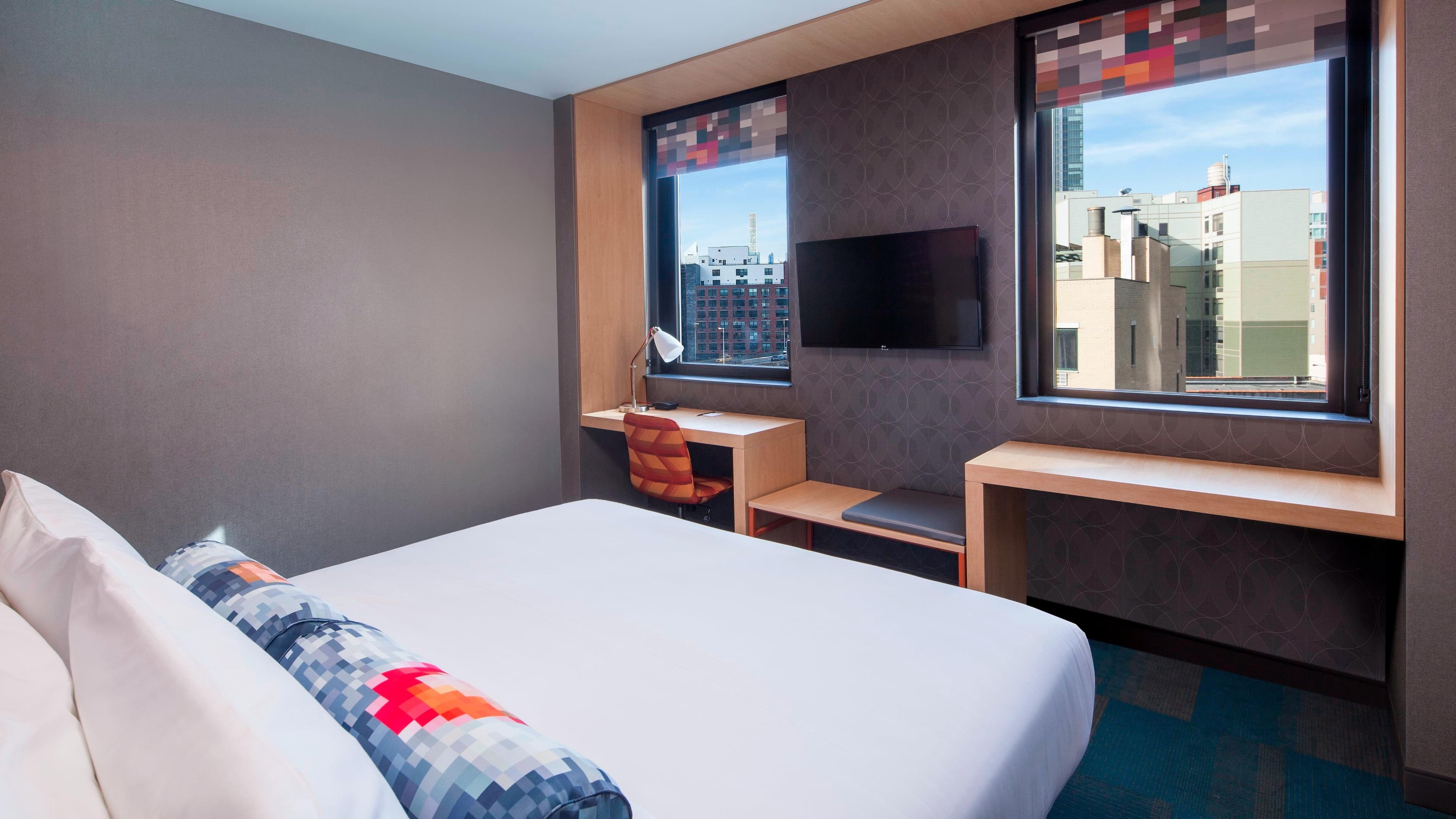 Aloft - Image 1