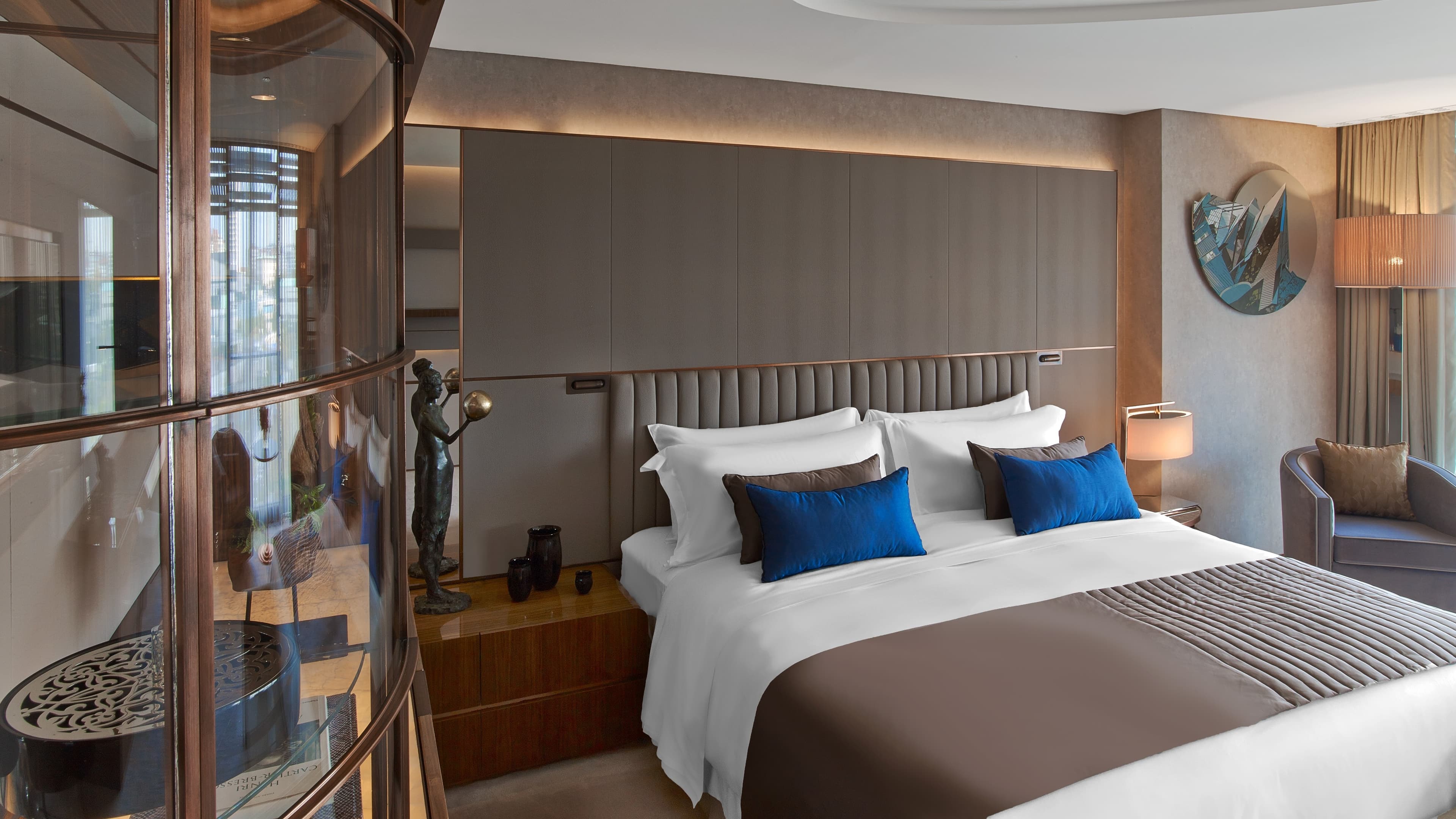 The St. Regis Istanbul - Image 2
