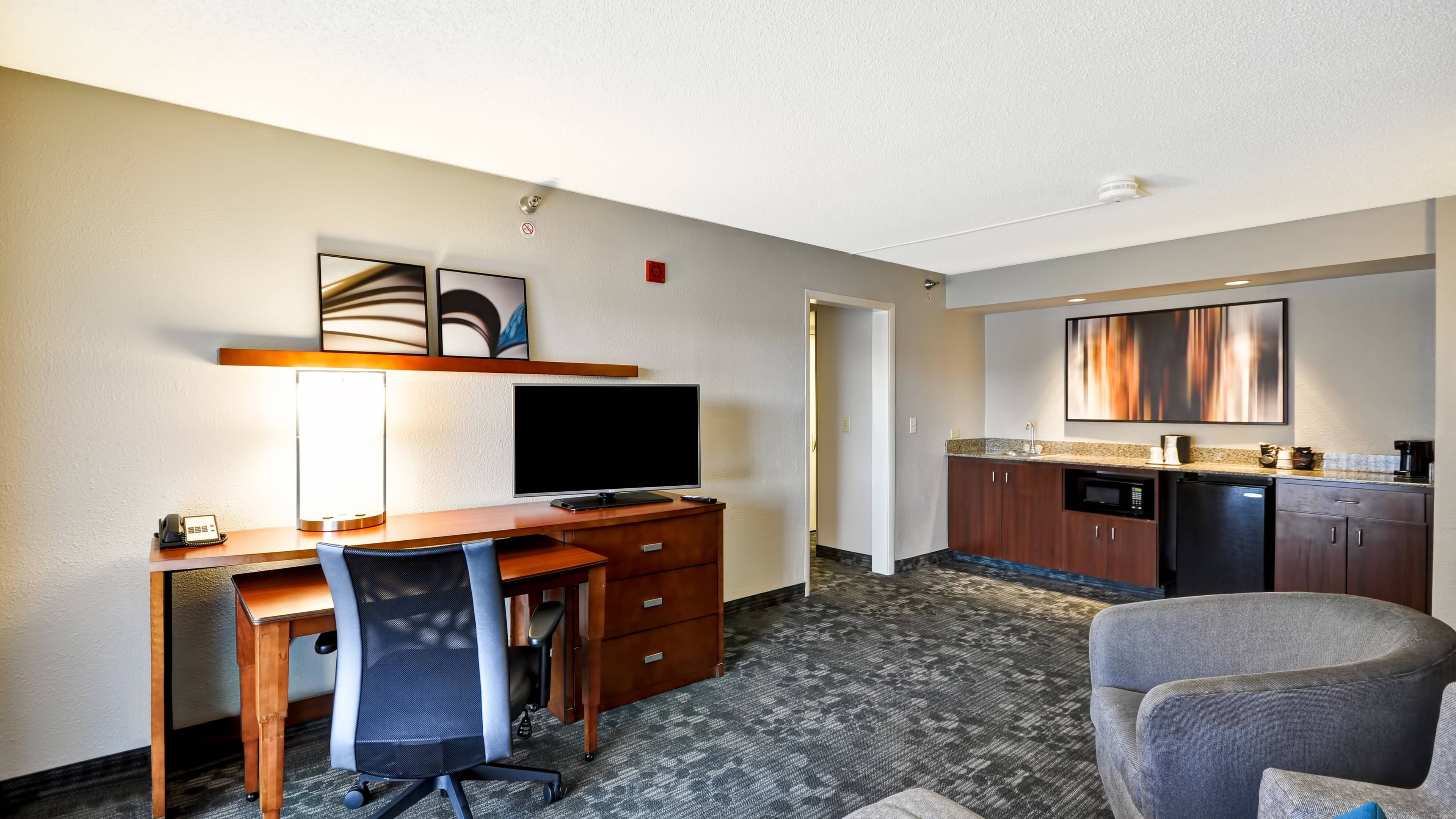 Courtyard Jacksonville Airport Northeast — 9