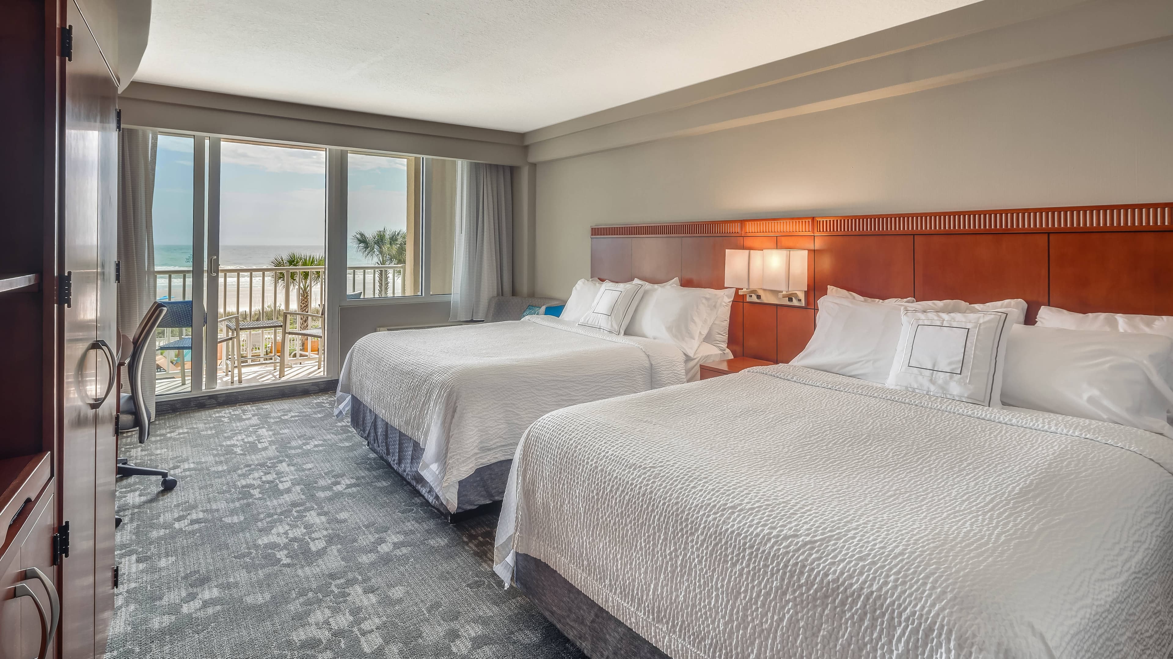 Courtyard Jacksonville Beach Oceanfront — 17