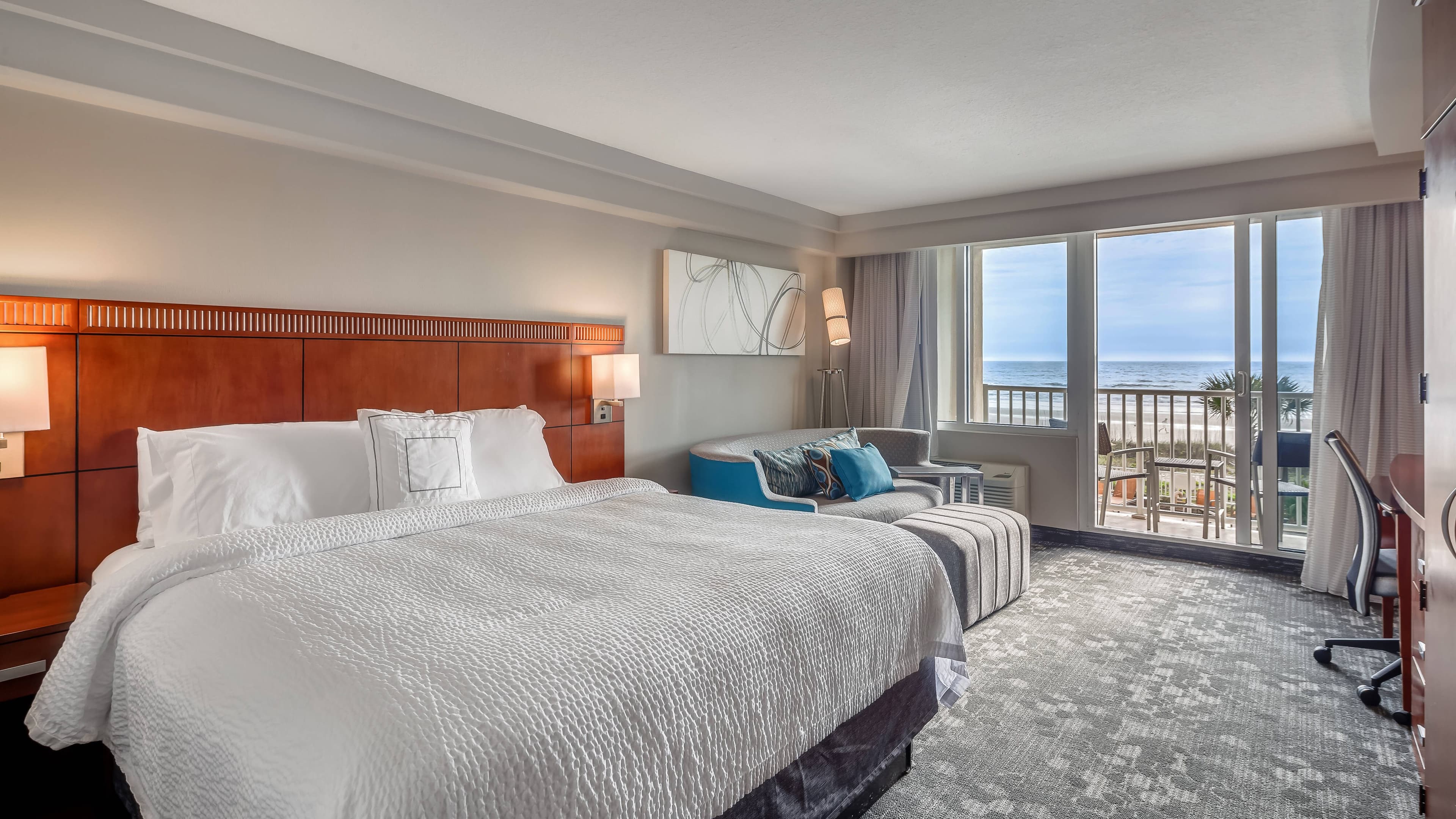 Courtyard Jacksonville Beach Oceanfront — 2