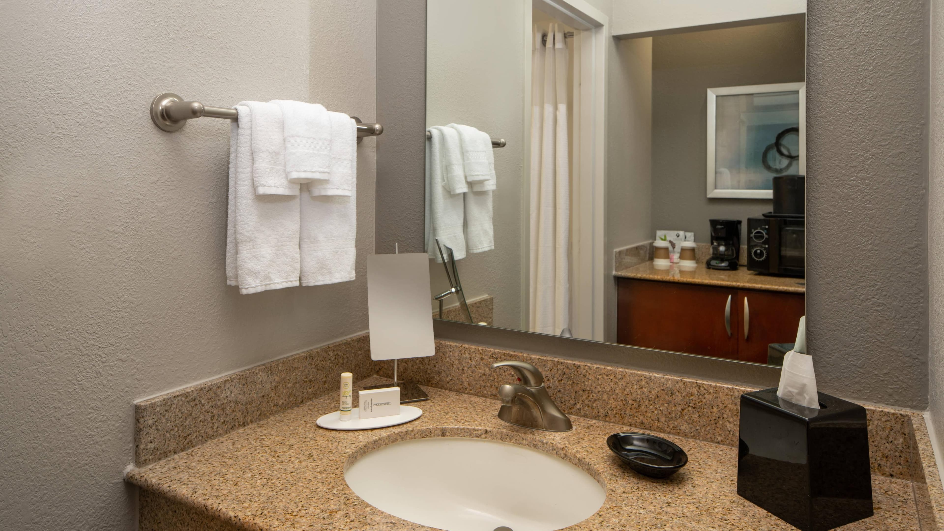 Holiday Inn Express & Suites Jacksonville - MacClenny I-10 — 8