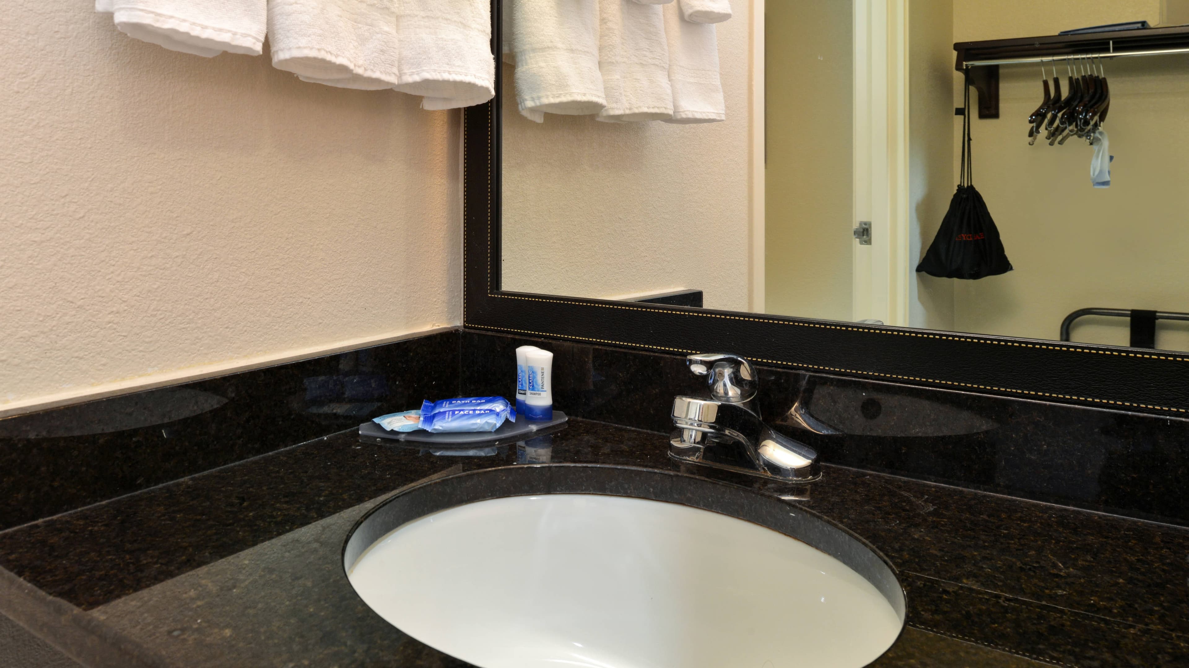 Fairfield Inn & Suites Jacksonville Orange Park - Image 3
