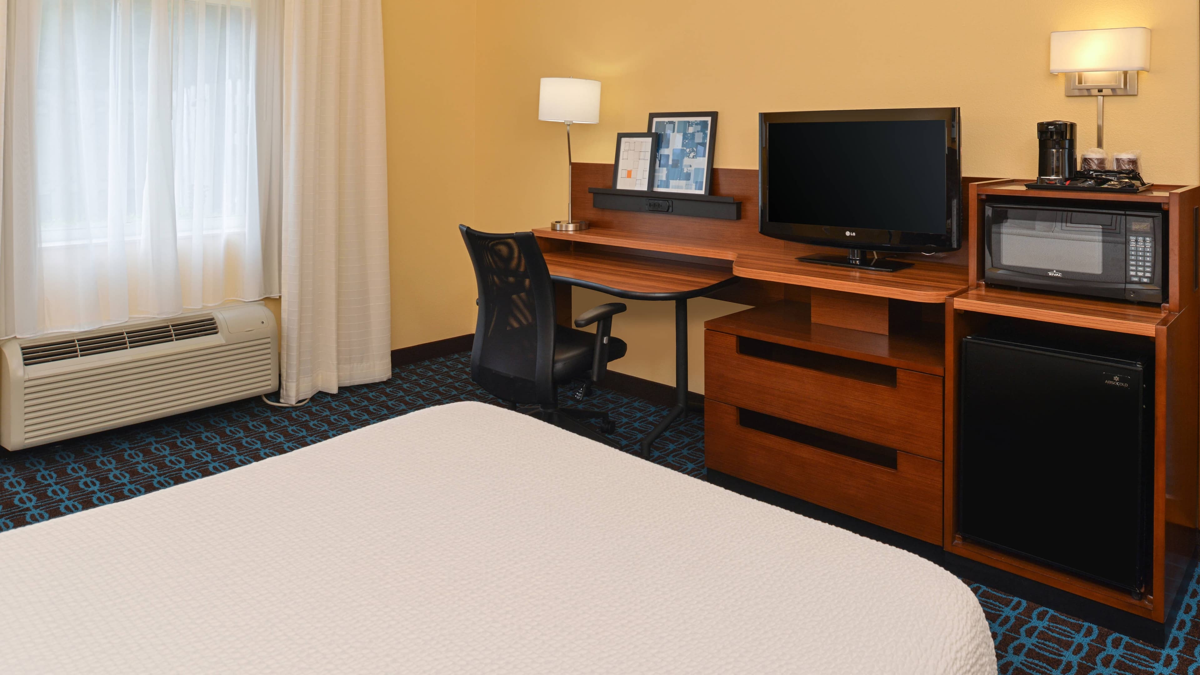 Fairfield Inn & Suites Jacksonville Orange Park — 14