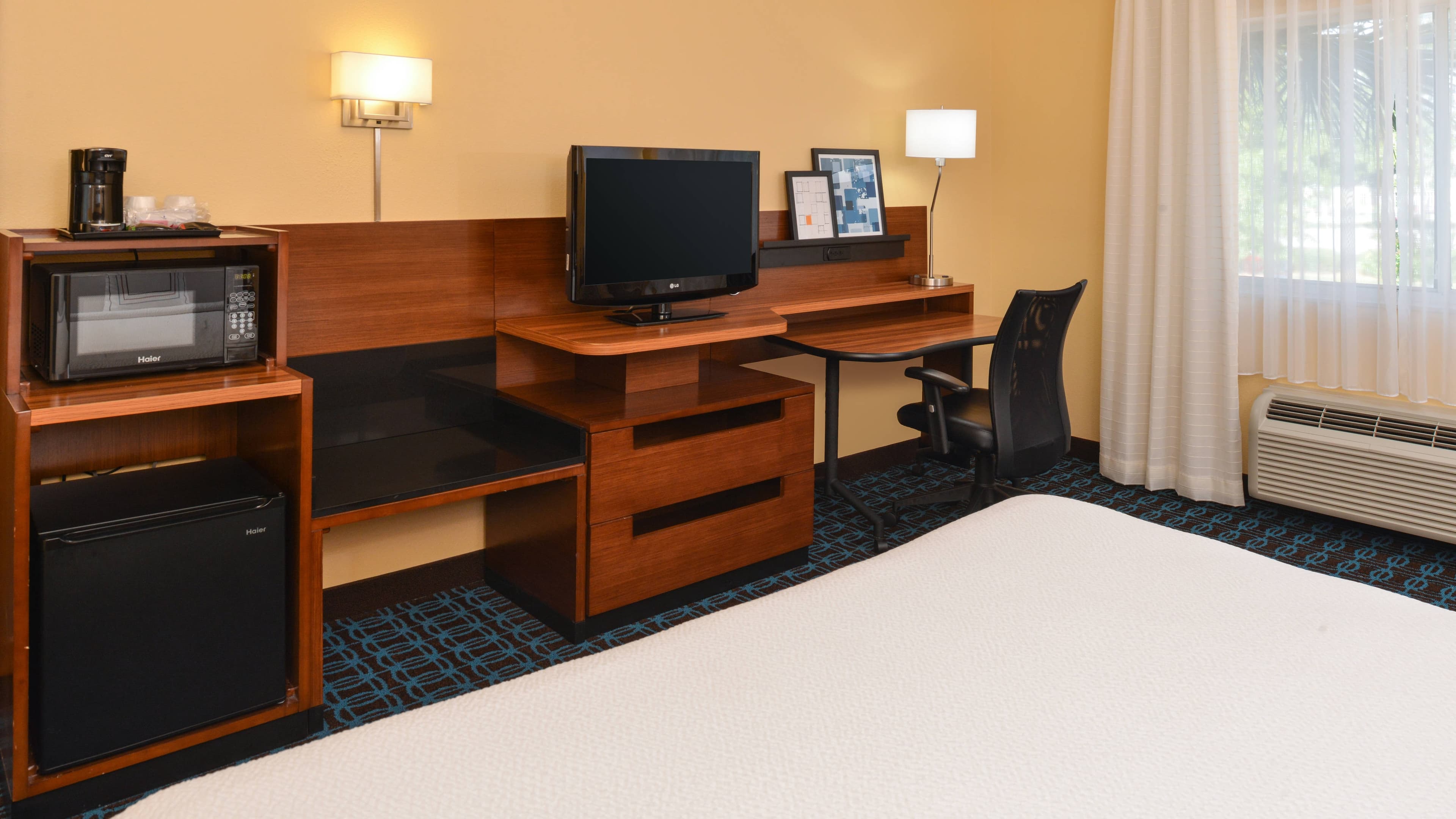 Fairfield Inn & Suites Jacksonville Orange Park — 17