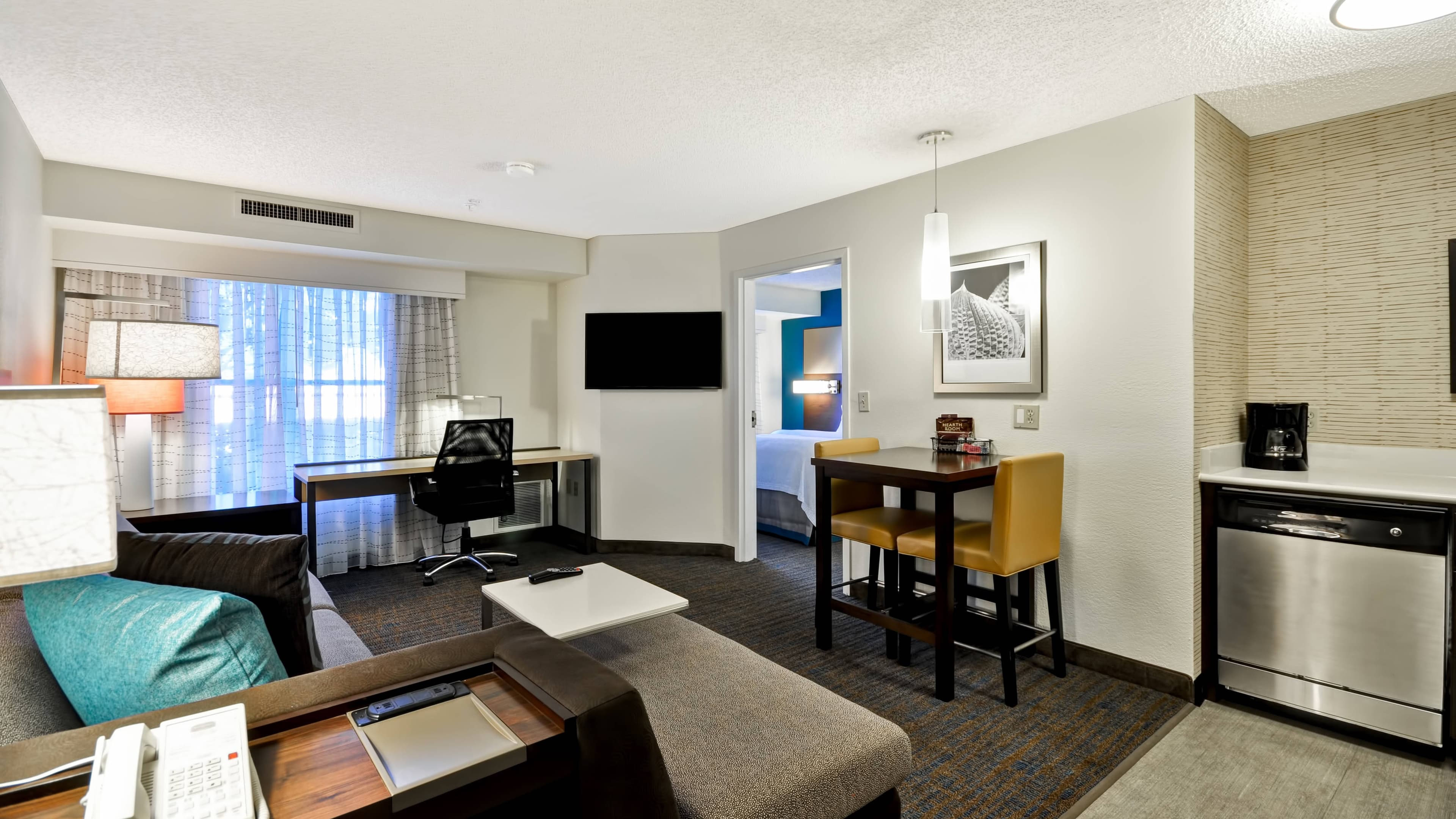 Residence Inn Jacksonville Airport - Image 4