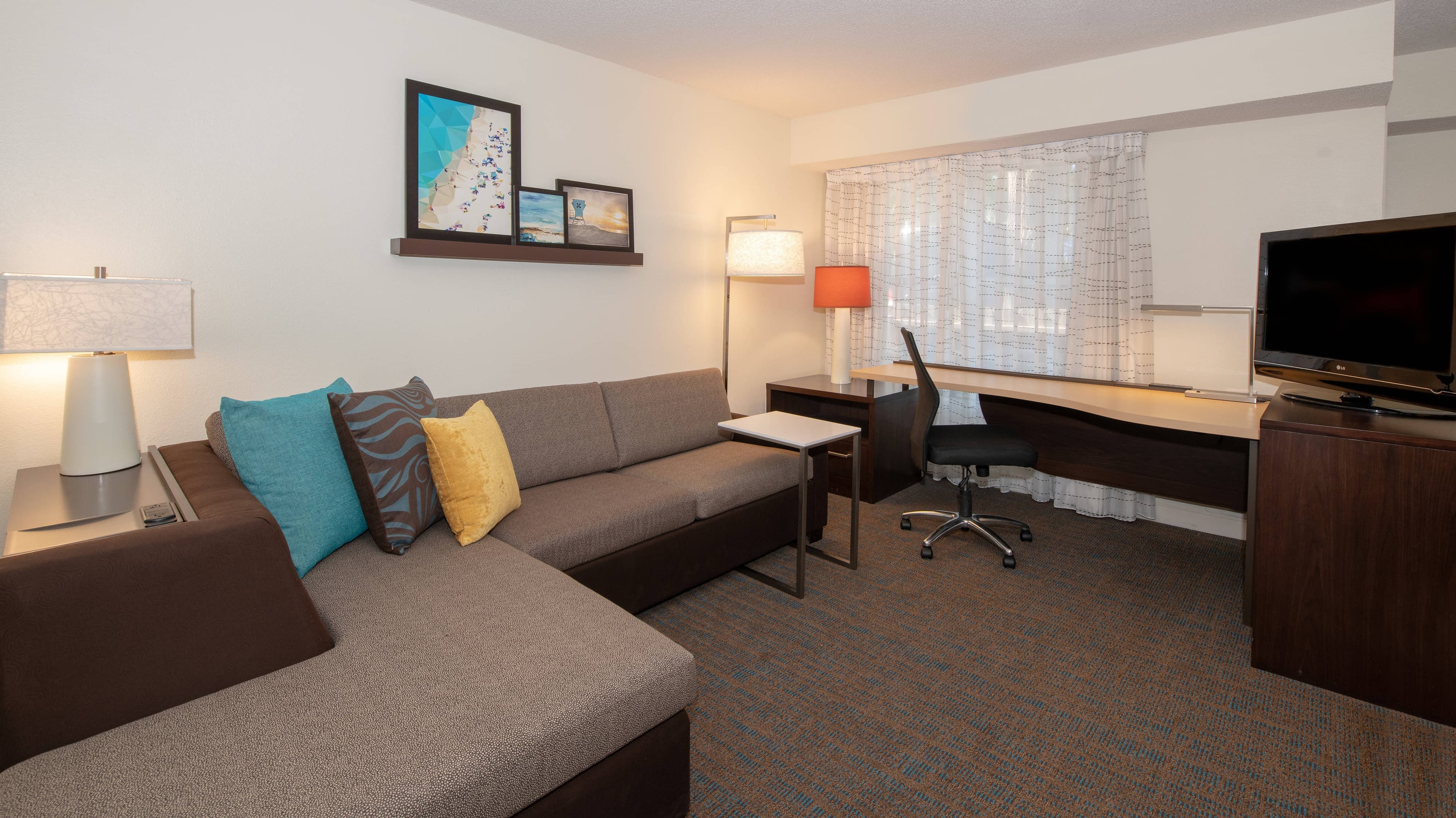 Residence Inn Jacksonville Butler Boulevard - Image 4