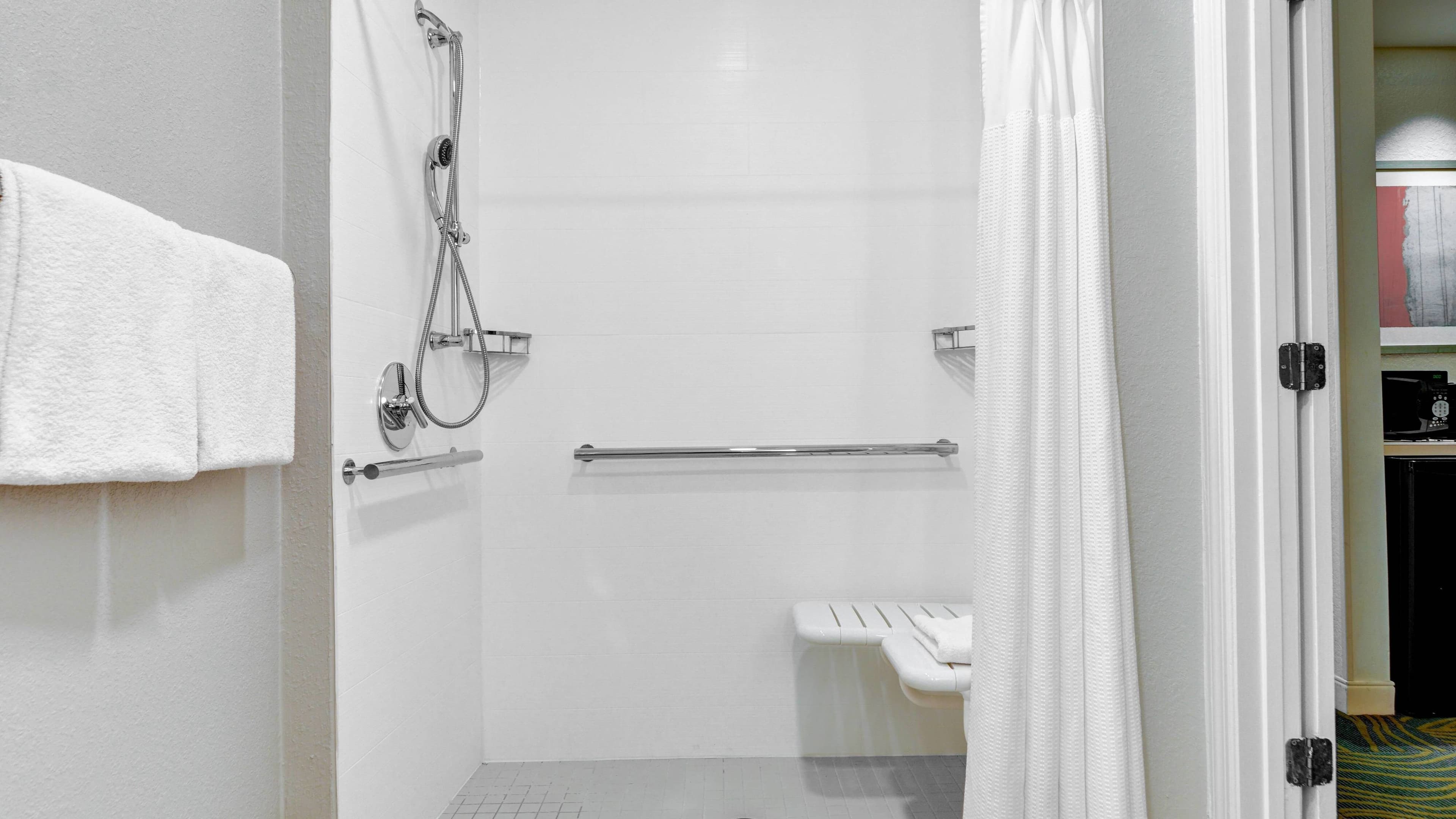 Suite - Image 14