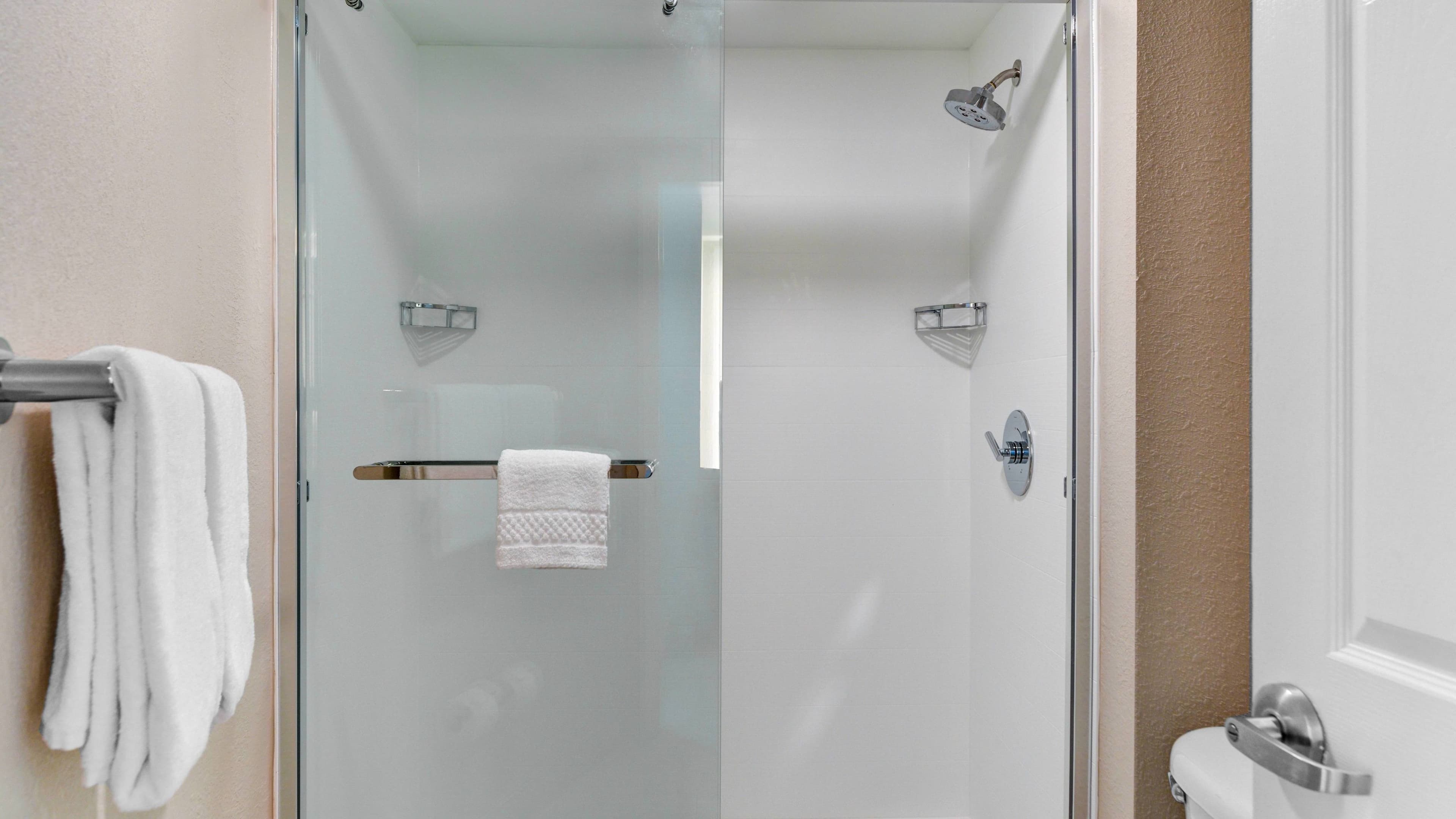 Suite - Image 12