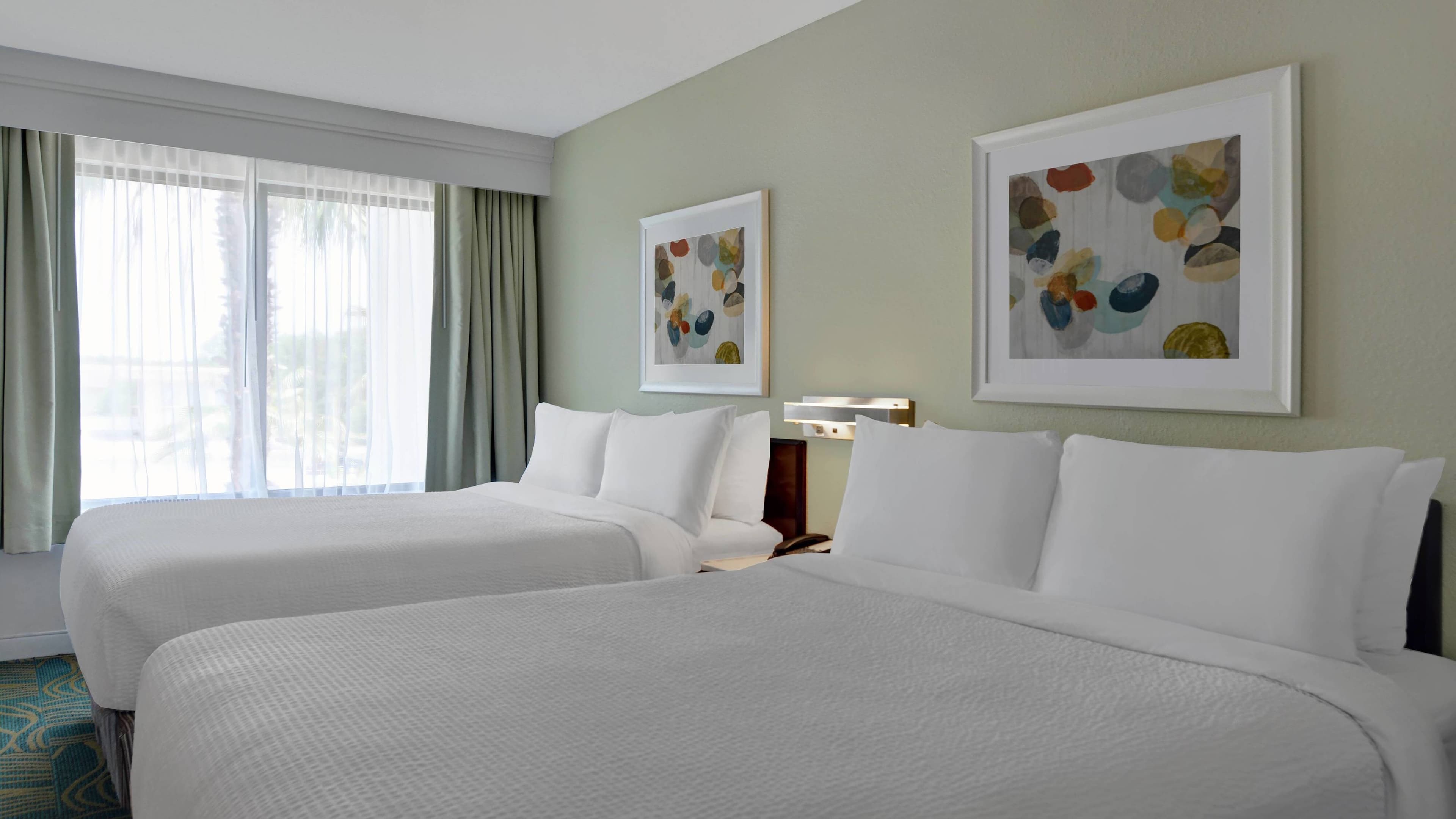 SpringHill Suites Jacksonville - Image 4