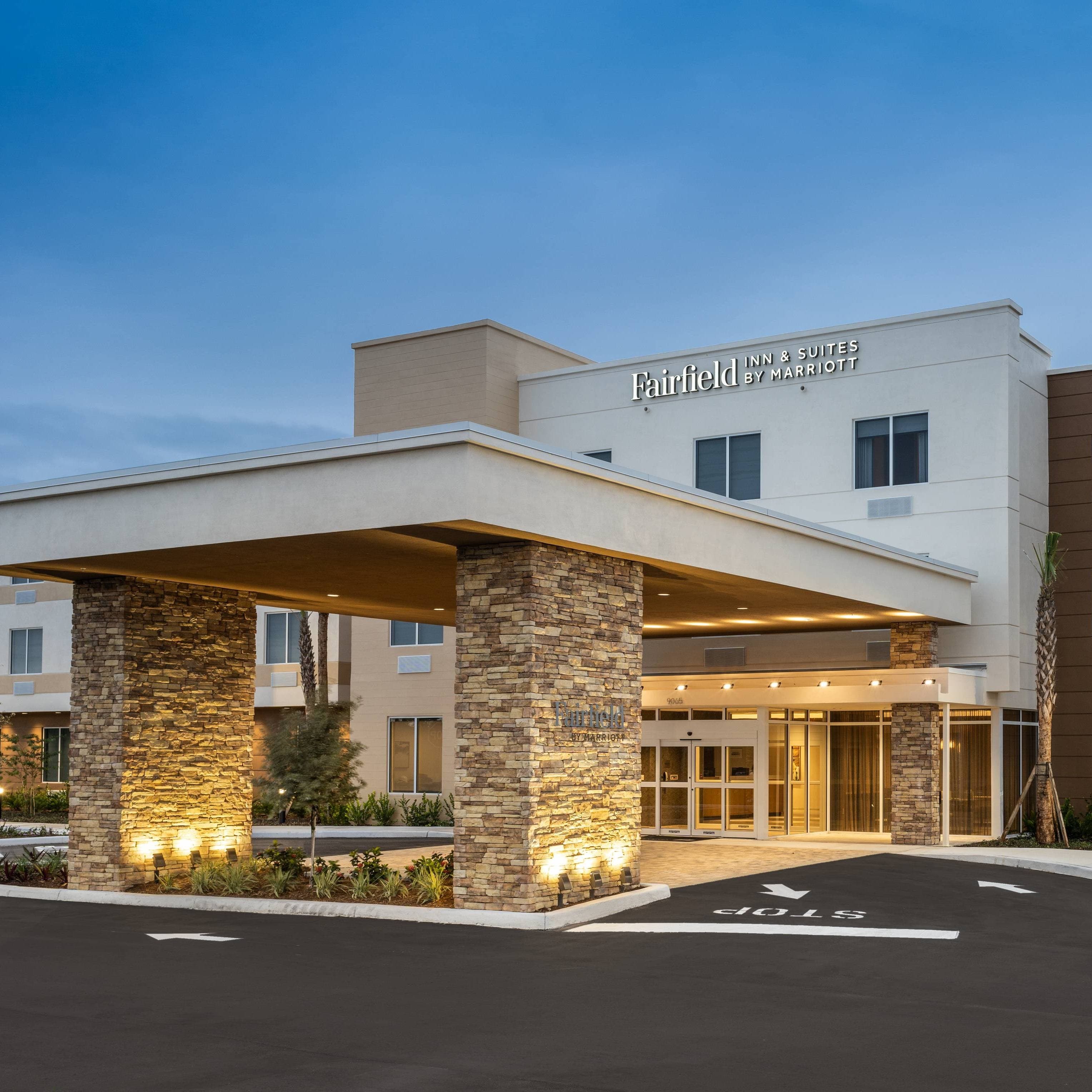 Fairfield Inn & Suites Vero Beach - Image 1