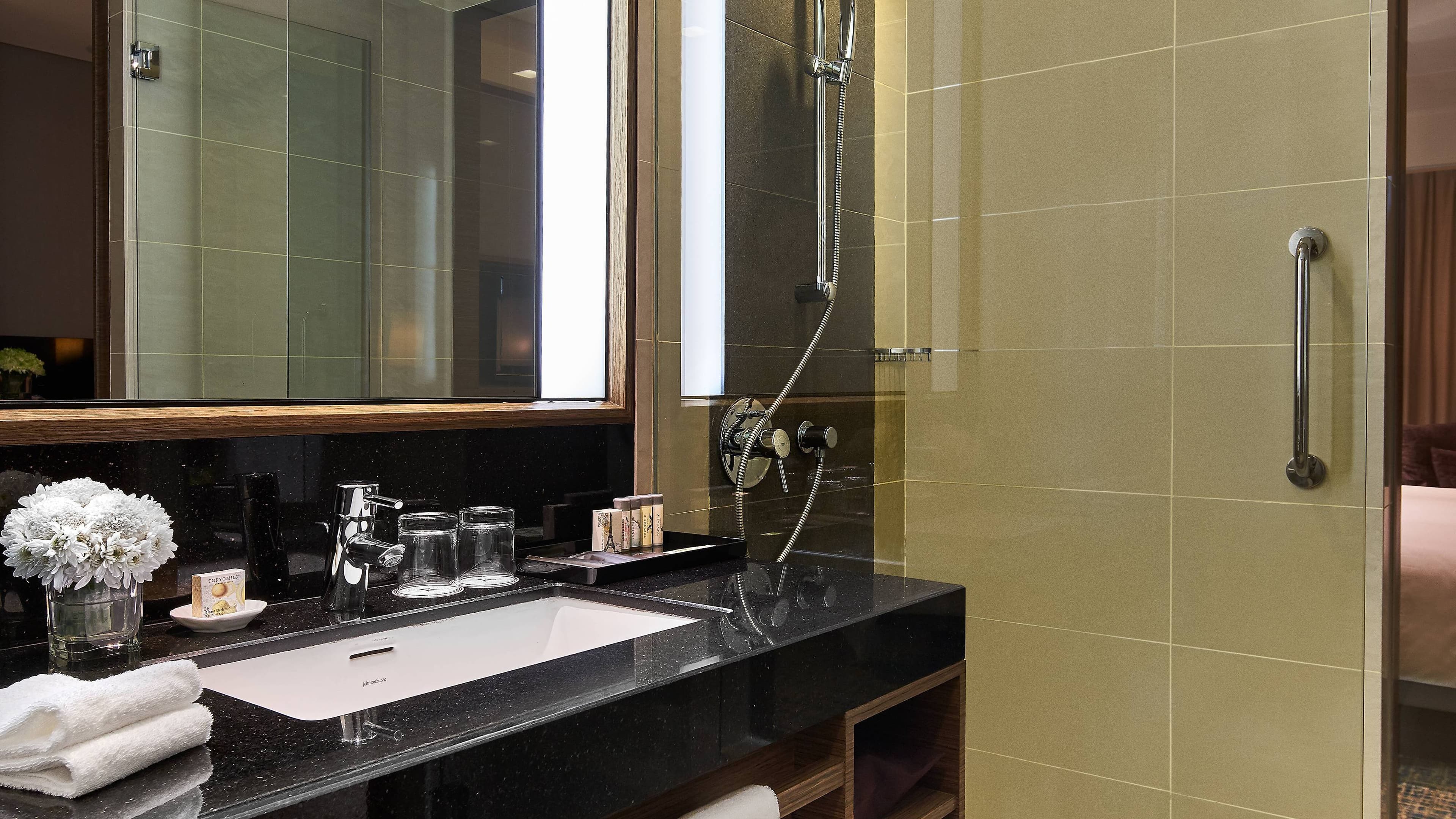 Renaissance Johor Bahru Hotel - Image 4