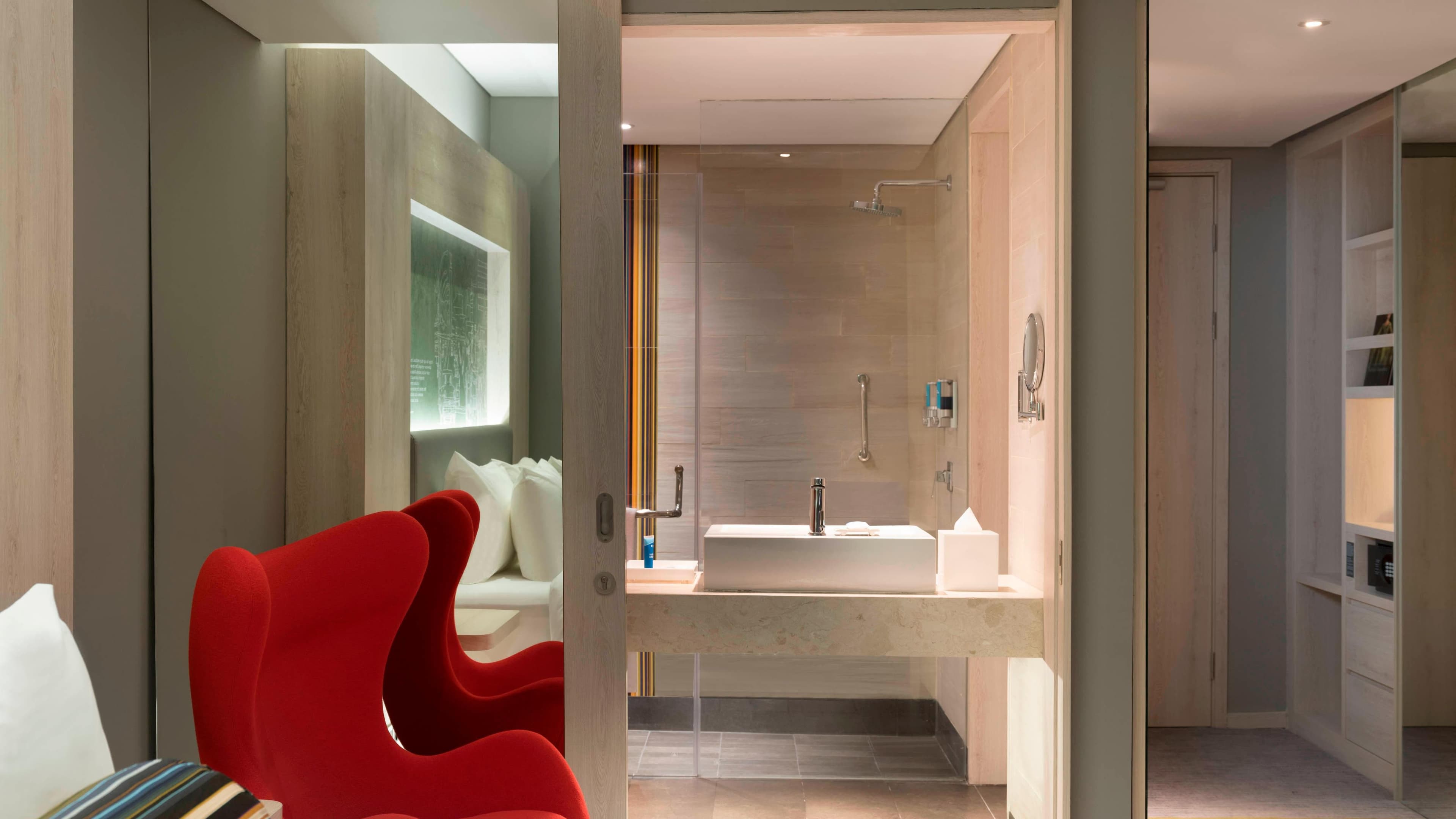 Aloft Jakarta Wahid Hasyim - Image 3