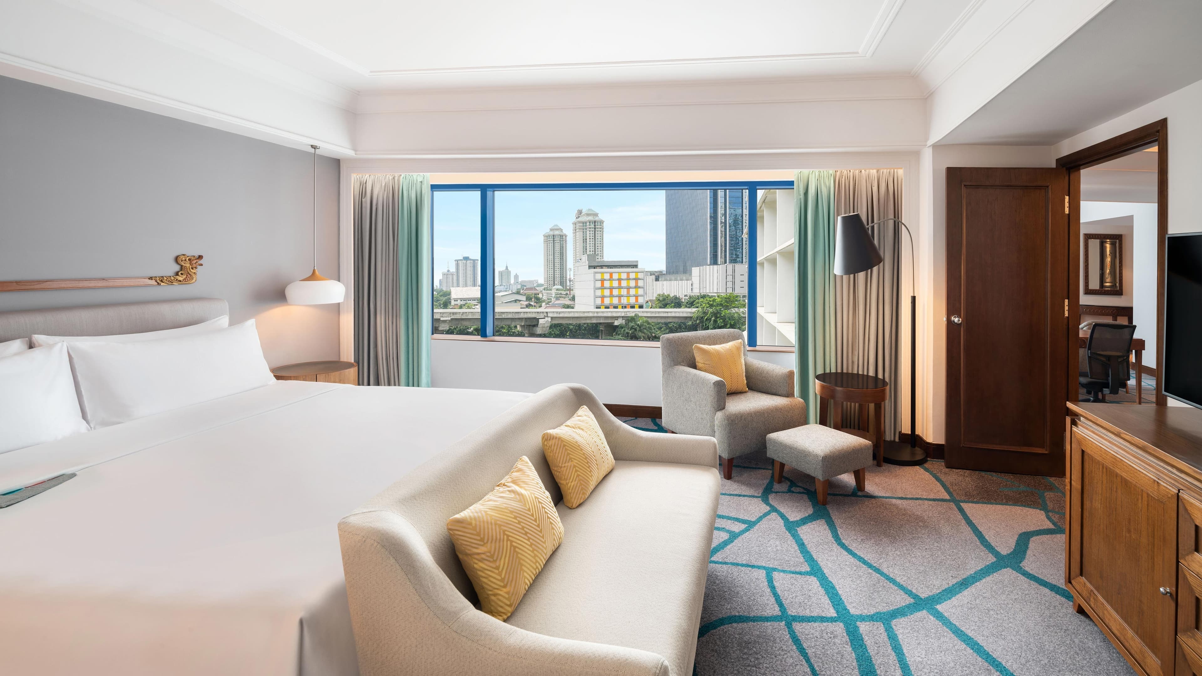 Le Méridien Jakarta — 25