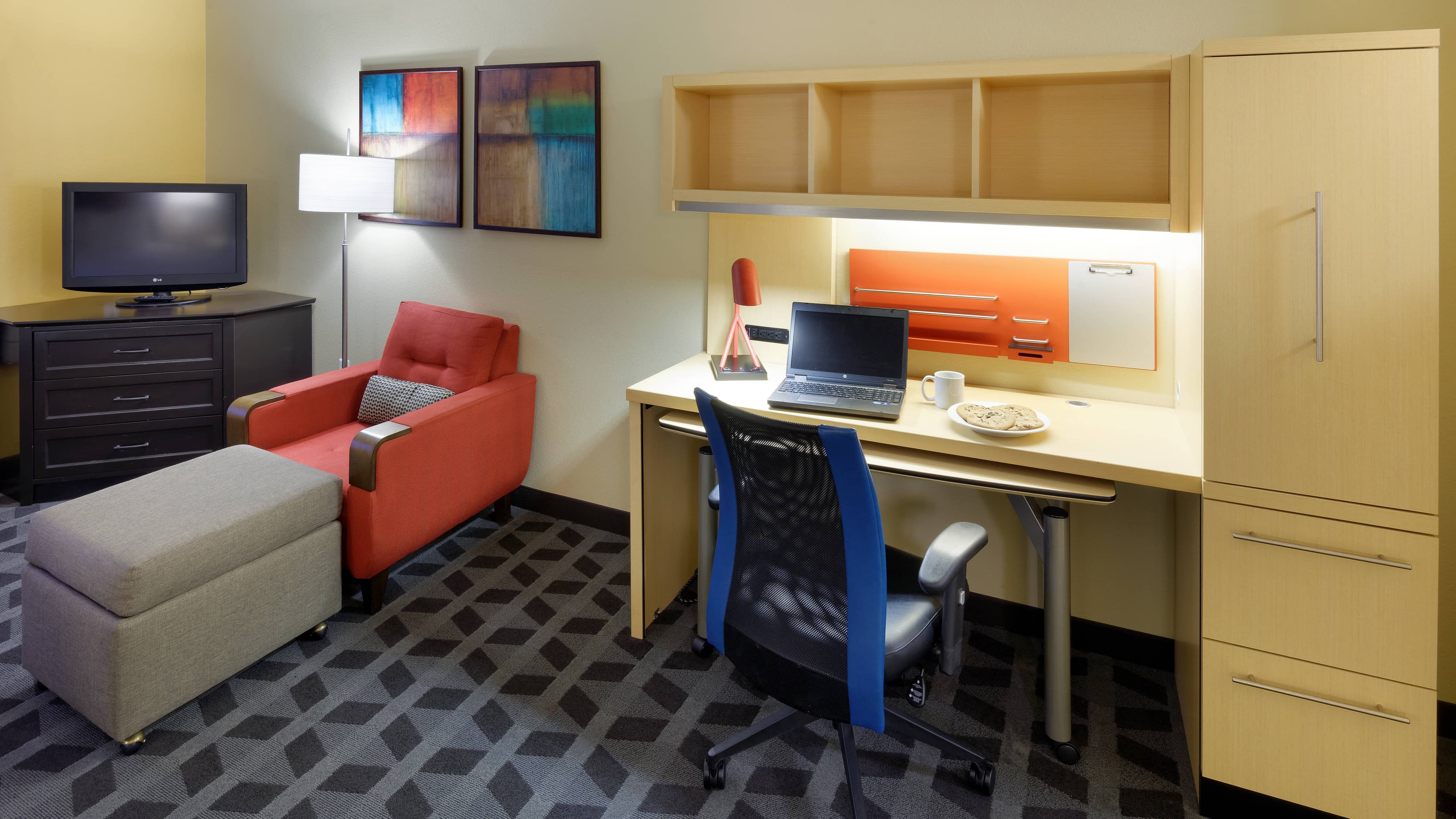 TownePlace Suites Joplin - Image 2