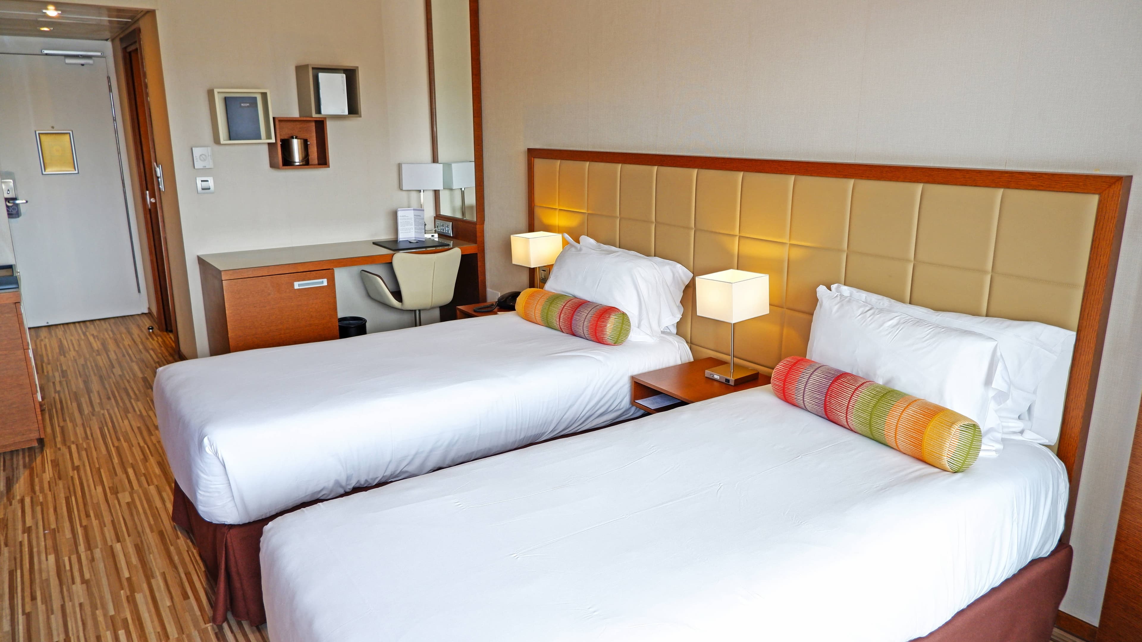 AC Hotel Ambassadeur Antibes- Juan les Pins — 8