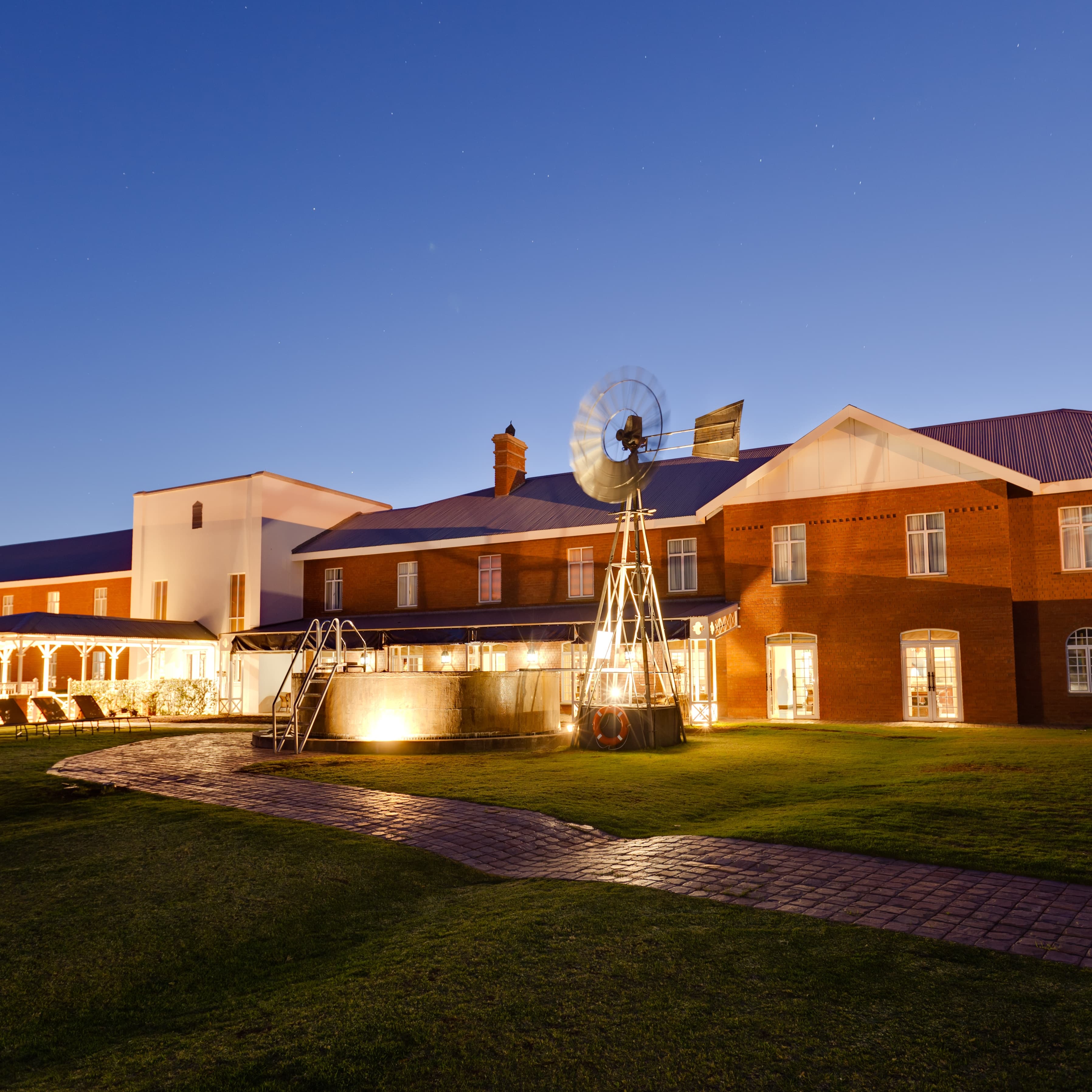 Protea Hotel Kimberley - Image 1