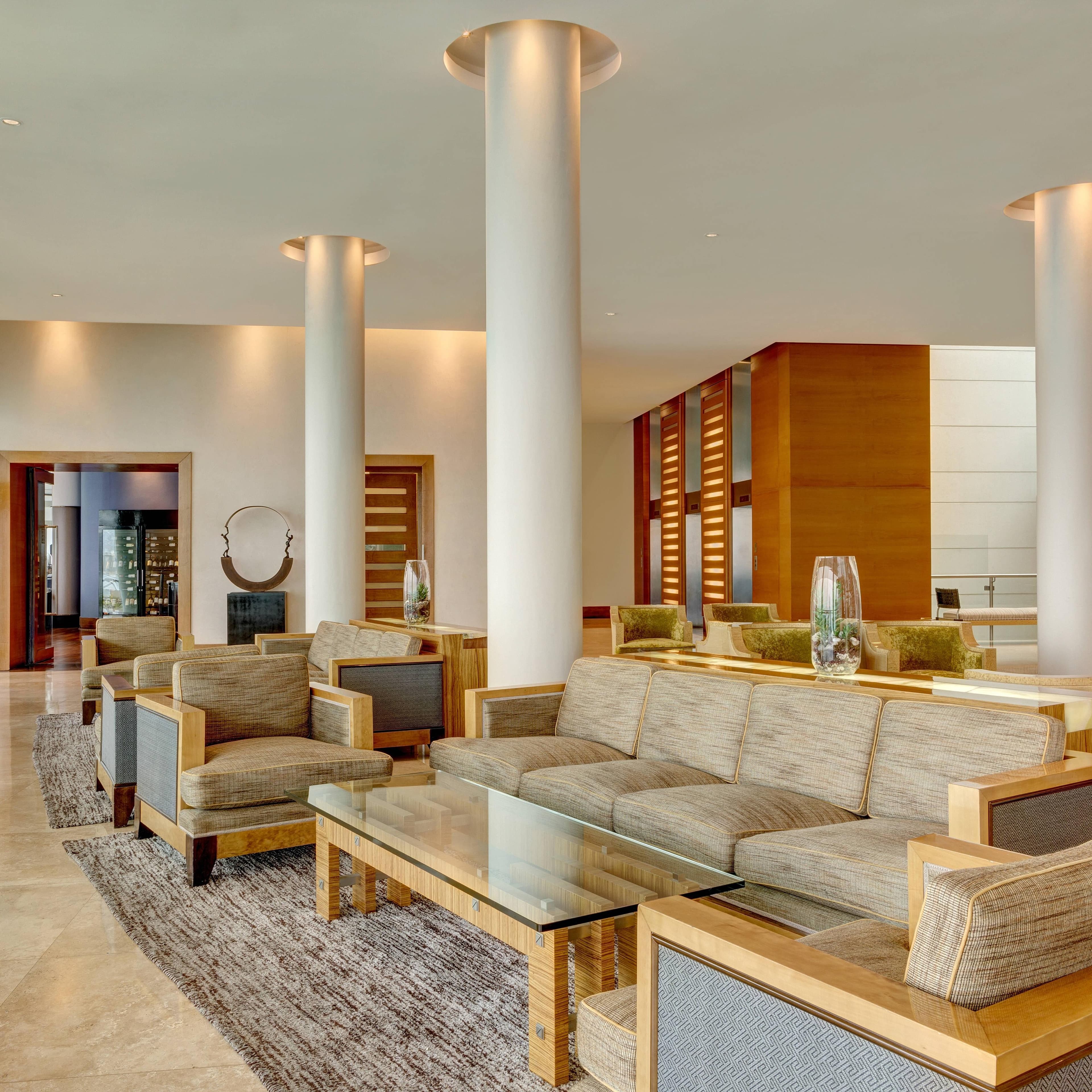 Sheraton Miramar Hotel & Convention Center - Image 1