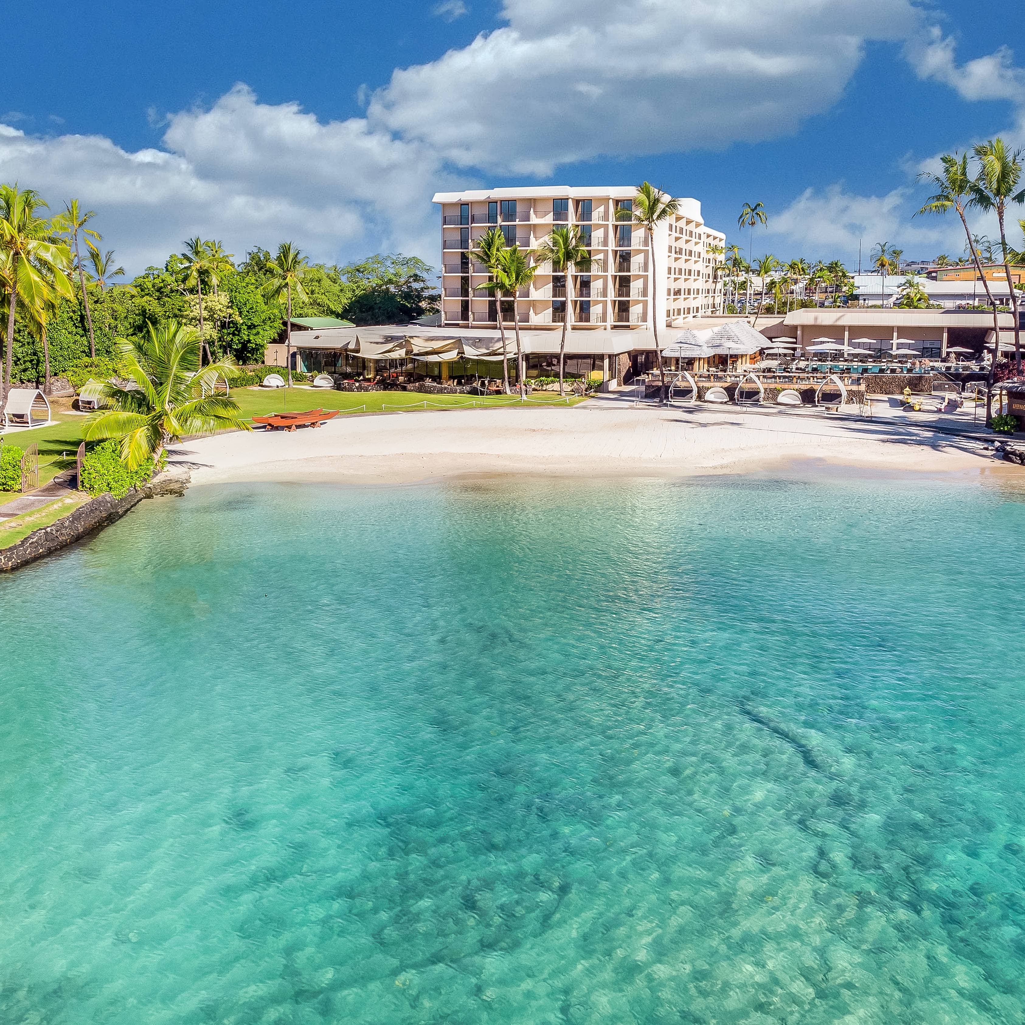 Courtyard King Kamehameha's Kona Beach Hotel - Image 1