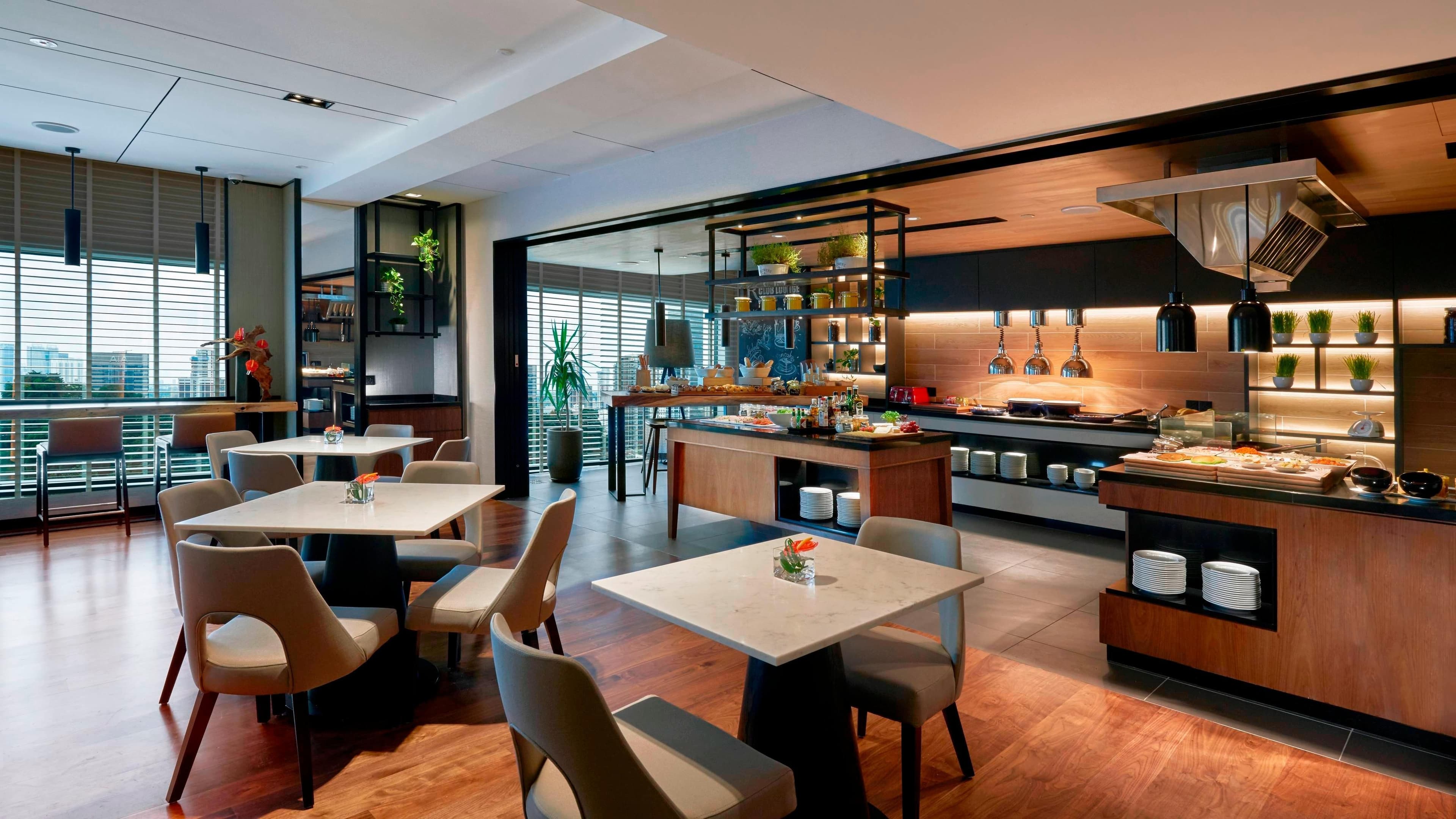 Renaissance Kuala Lumpur Hotel & Convention Centre — 6