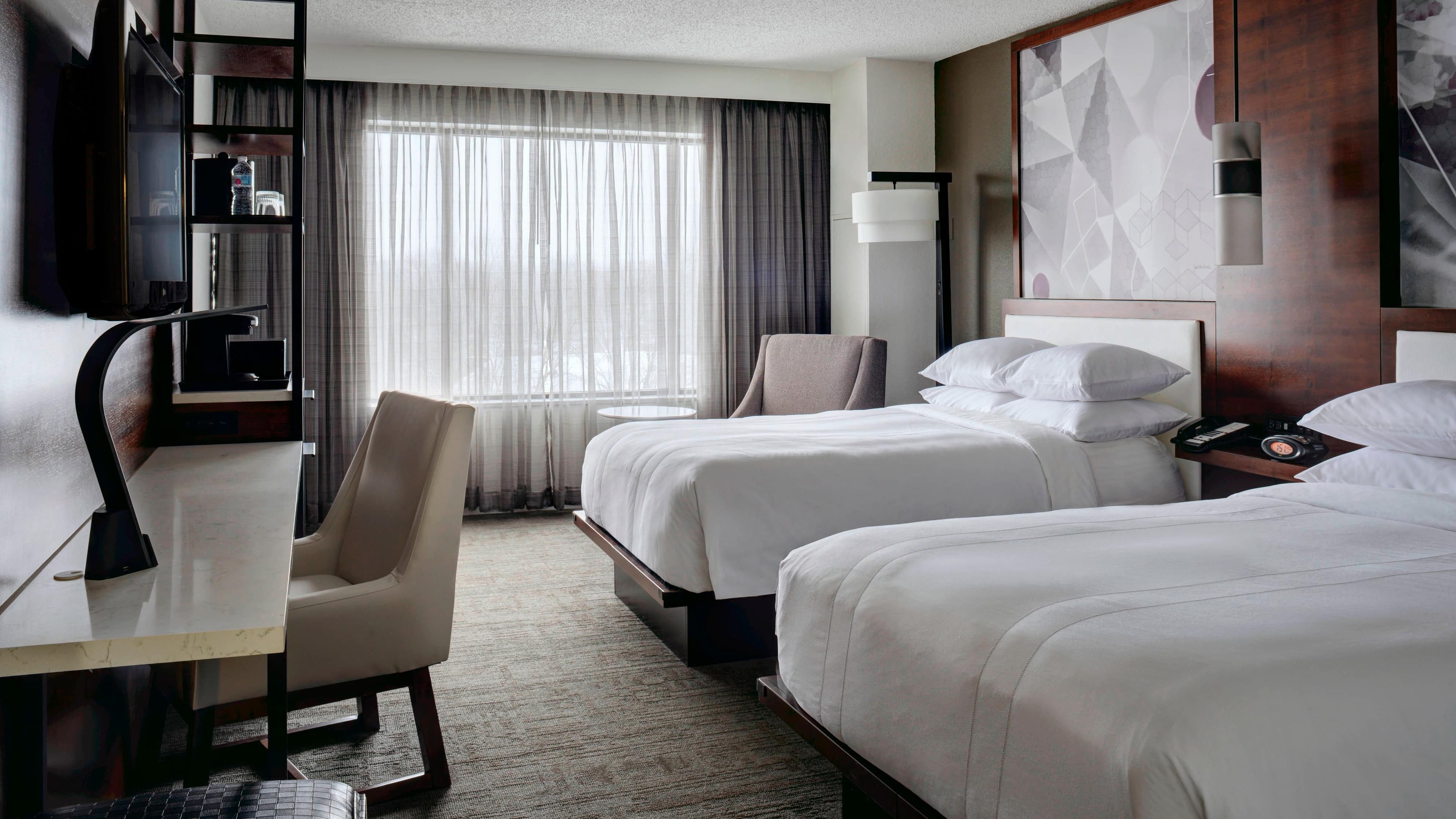 Marriott East Lansing at University Place - Image 3