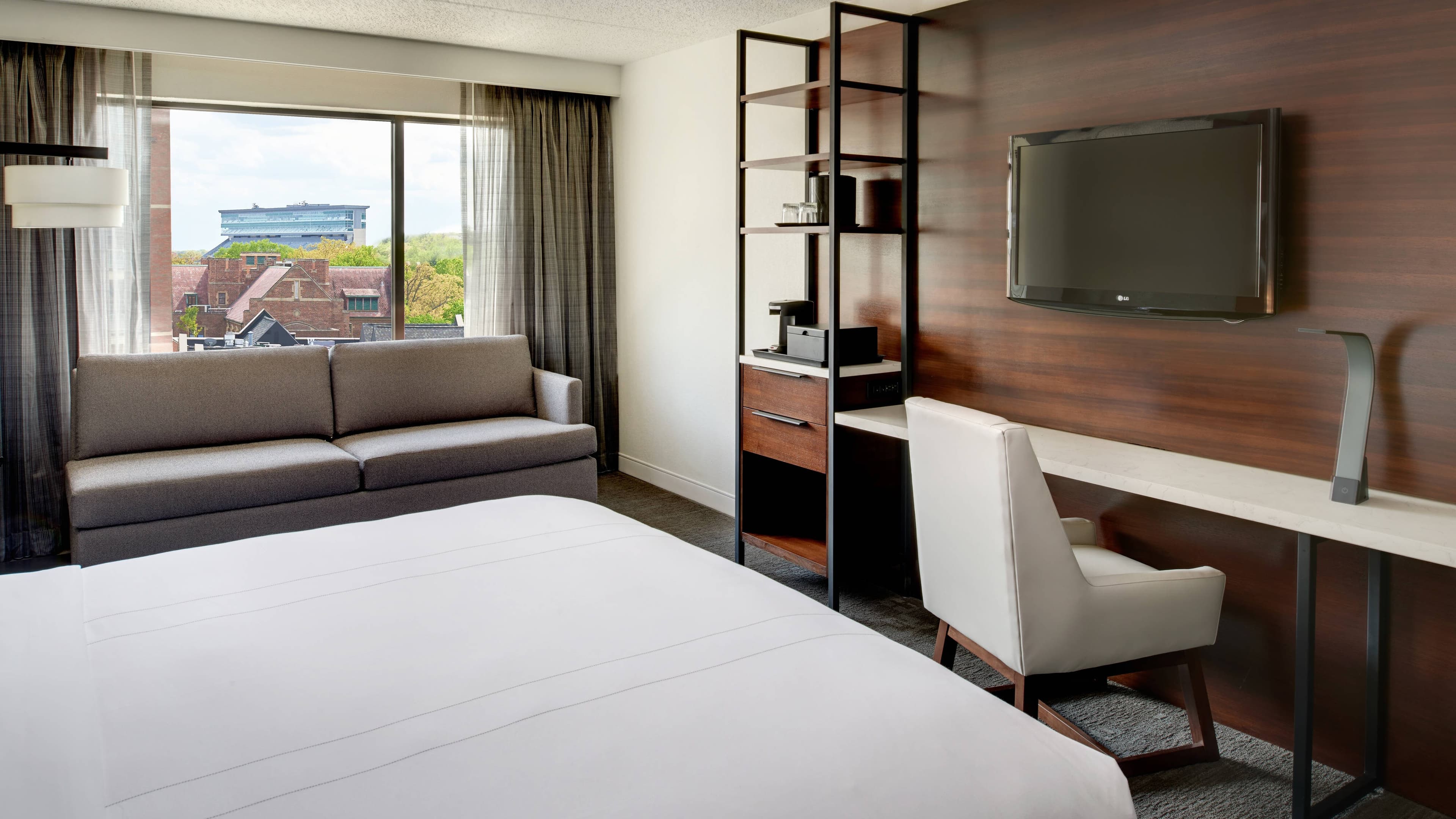 Marriott East Lansing at University Place — 10