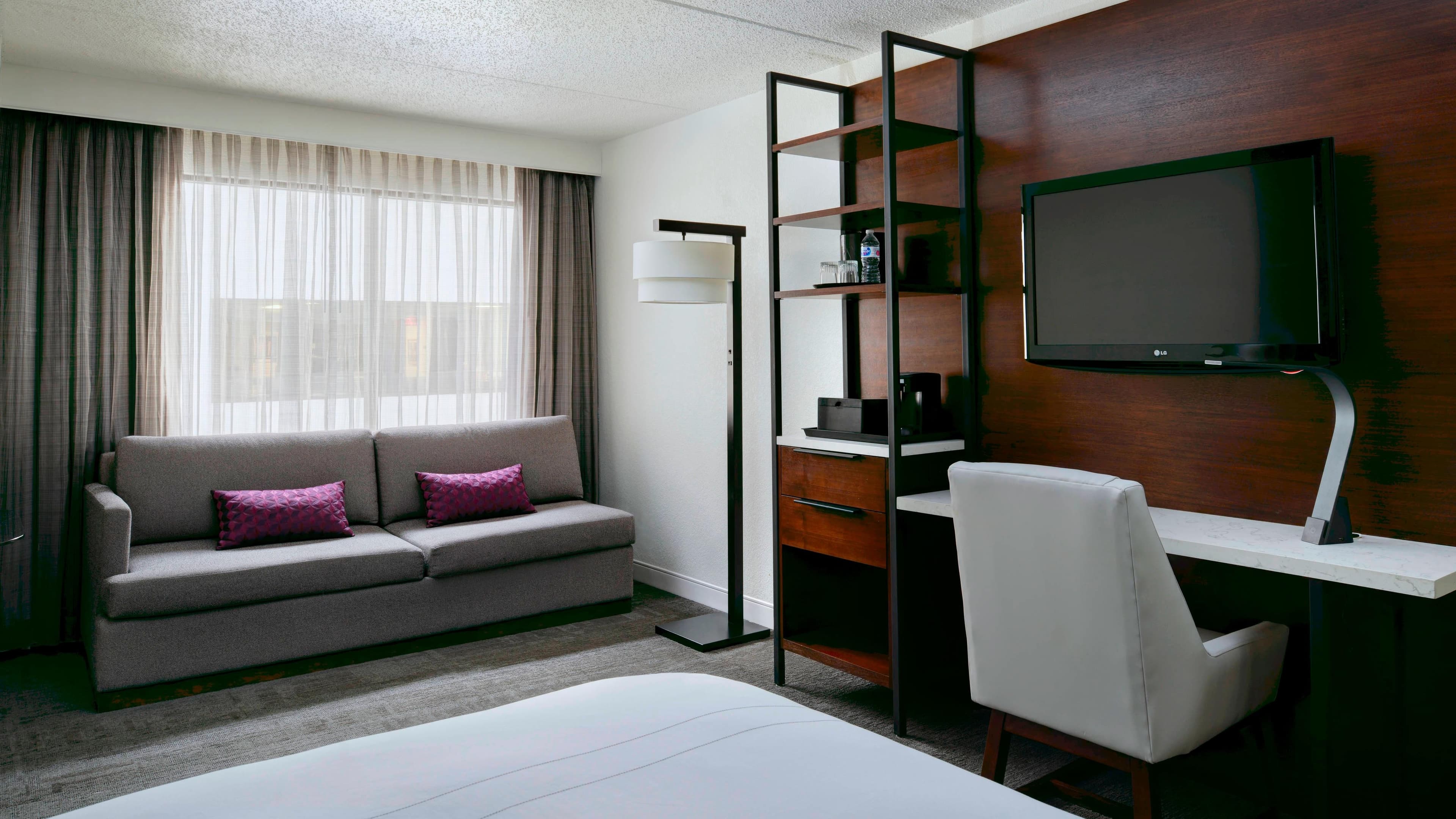 Marriott East Lansing at University Place — 20