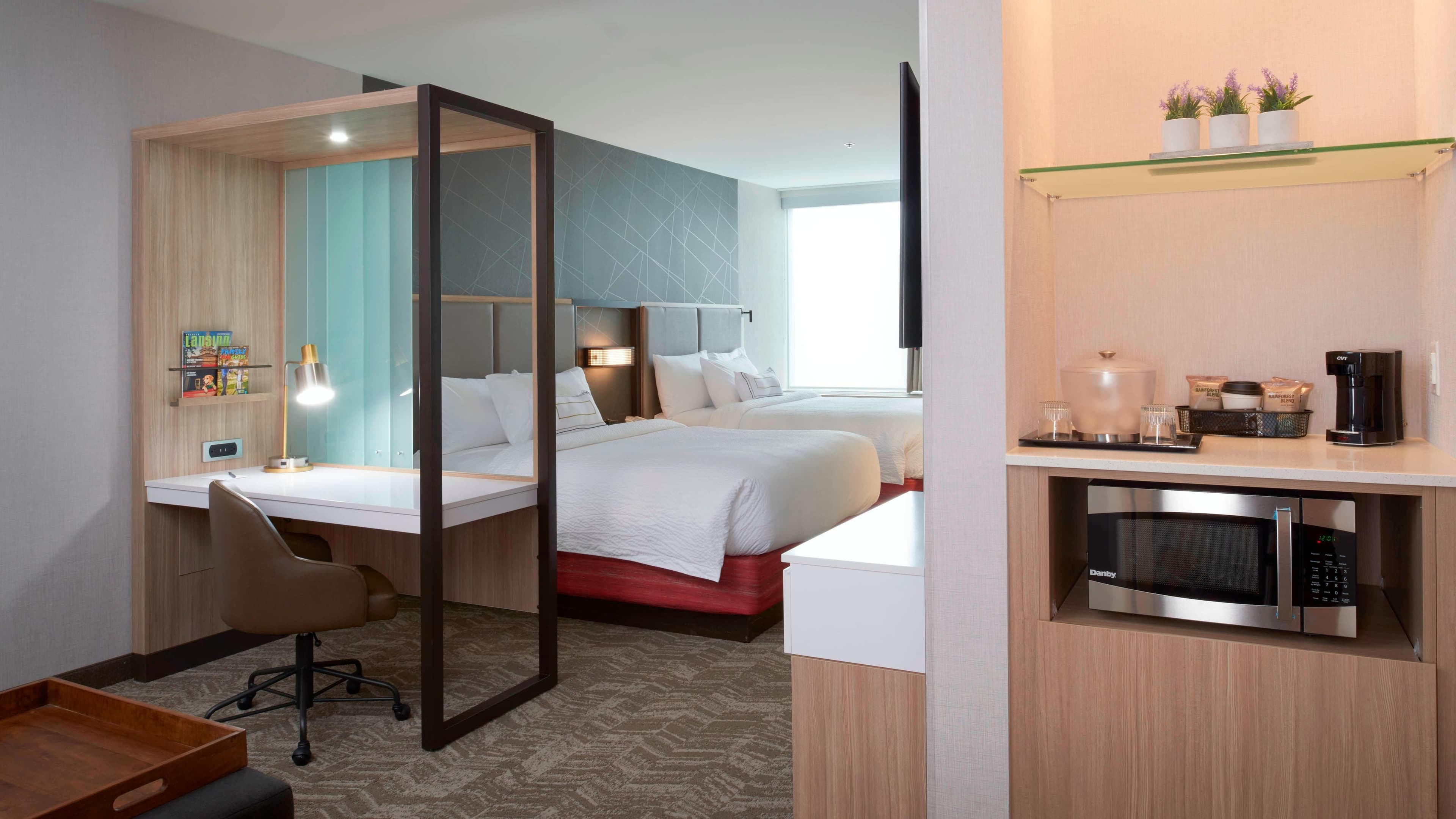 SpringHill Suites East Lansing University Area — 10